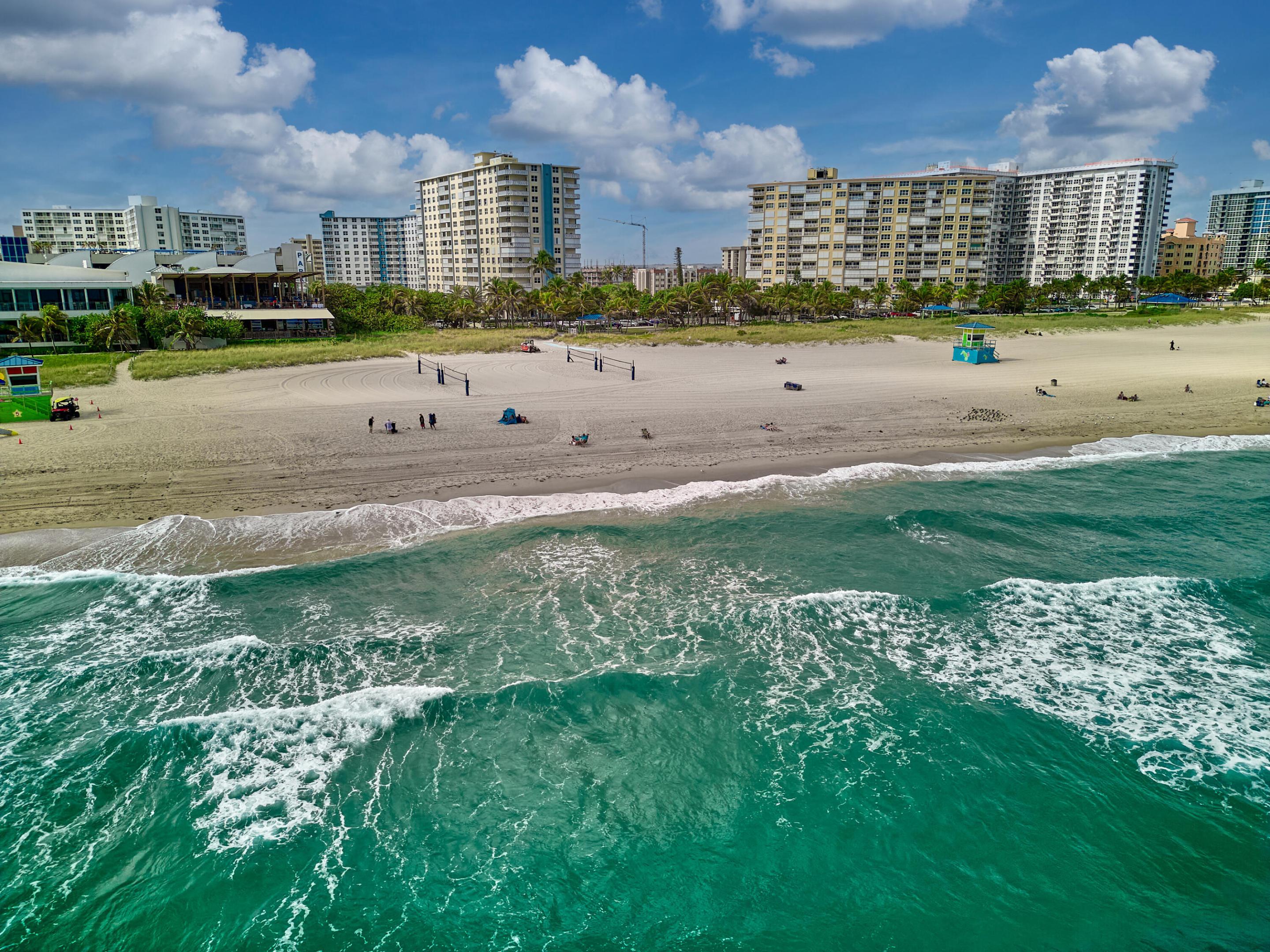 305 N Pompano Bch #1204 Pompano Beach, FL 33062
