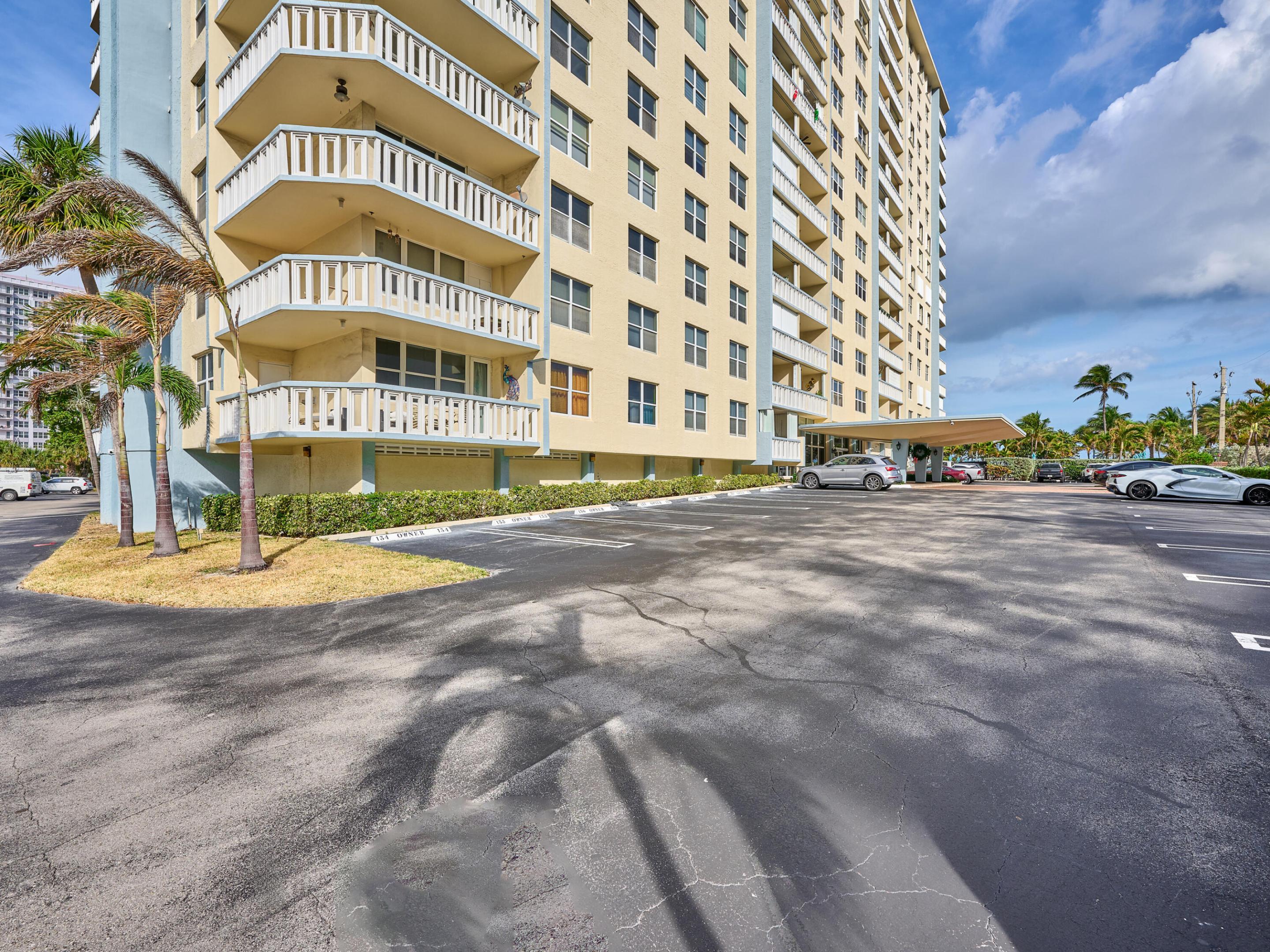 305 N Pompano Bch #1204 Pompano Beach, FL 33062