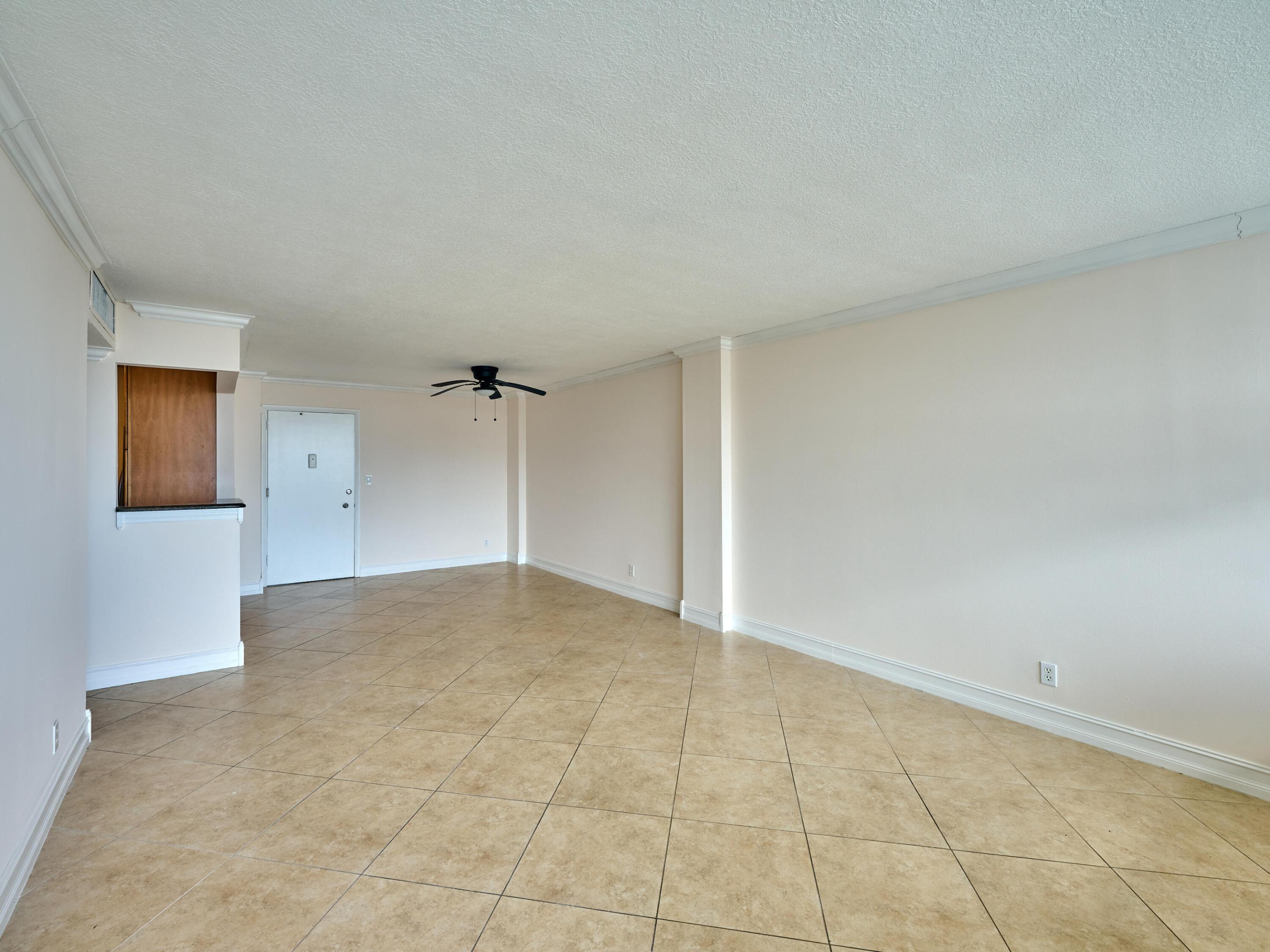 305 N Pompano Bch #1204 Pompano Beach, FL 33062