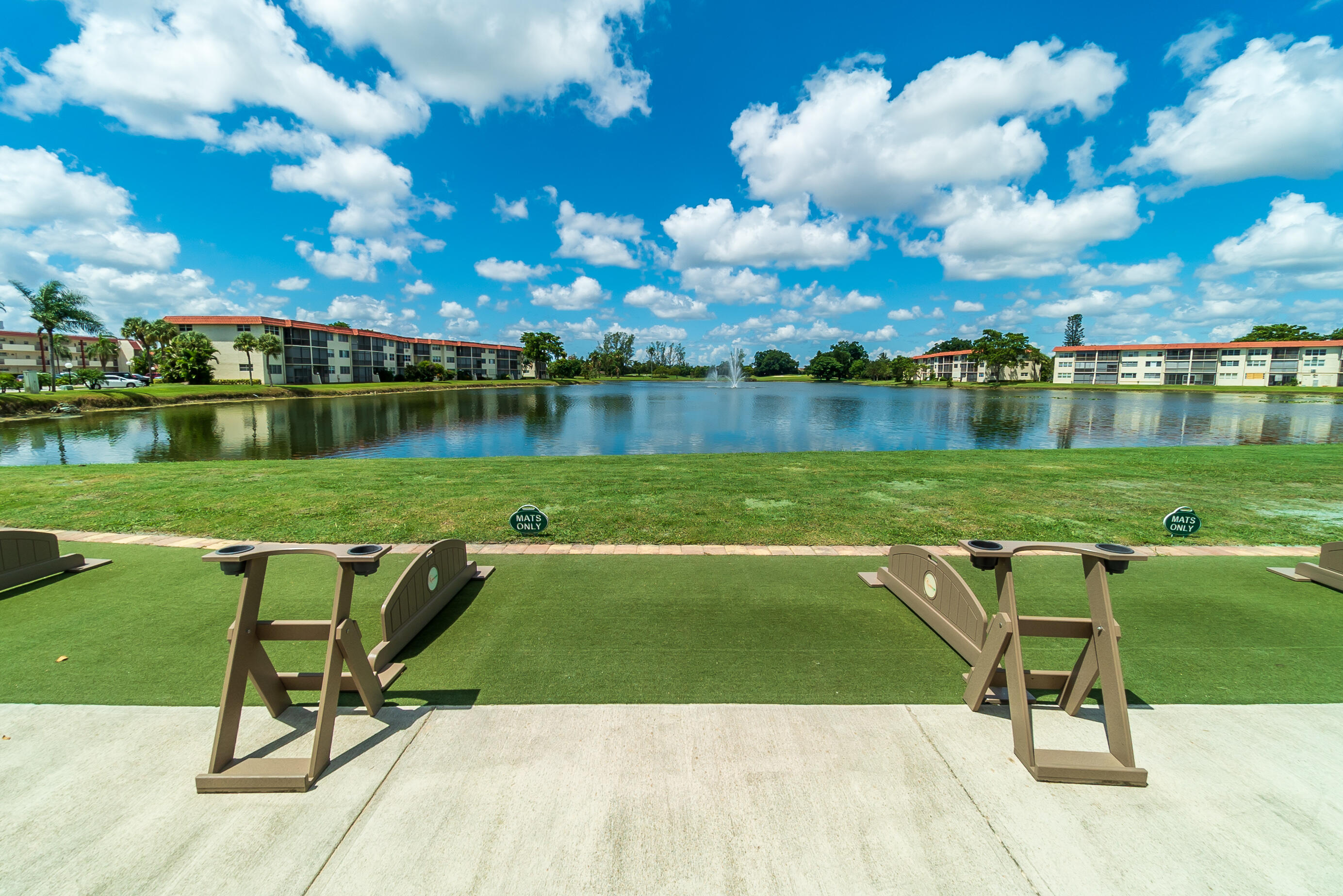 8911 S Hollybrook #306 Pembroke Pines, FL 33025