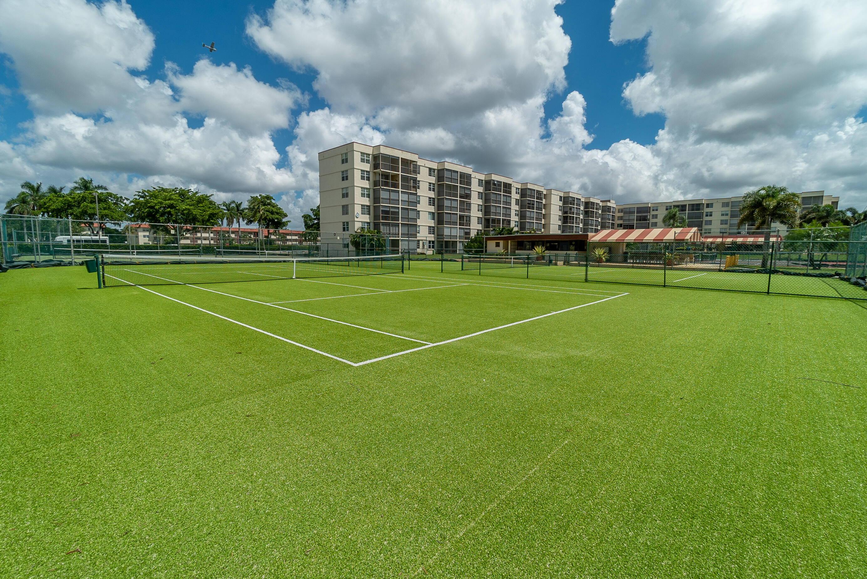 8911 S Hollybrook #306 Pembroke Pines, FL 33025