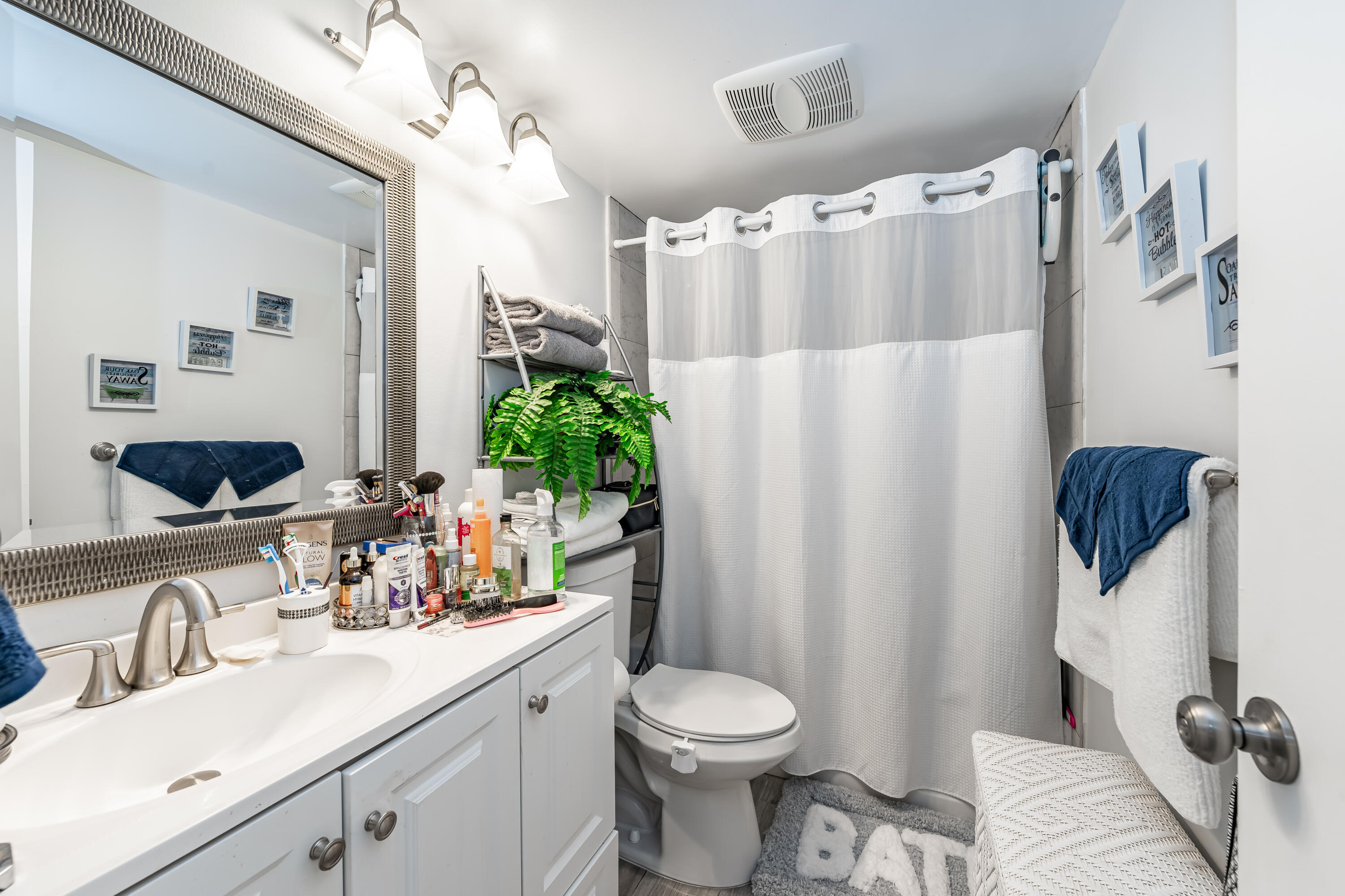 8911 S Hollybrook #306 Pembroke Pines, FL 33025