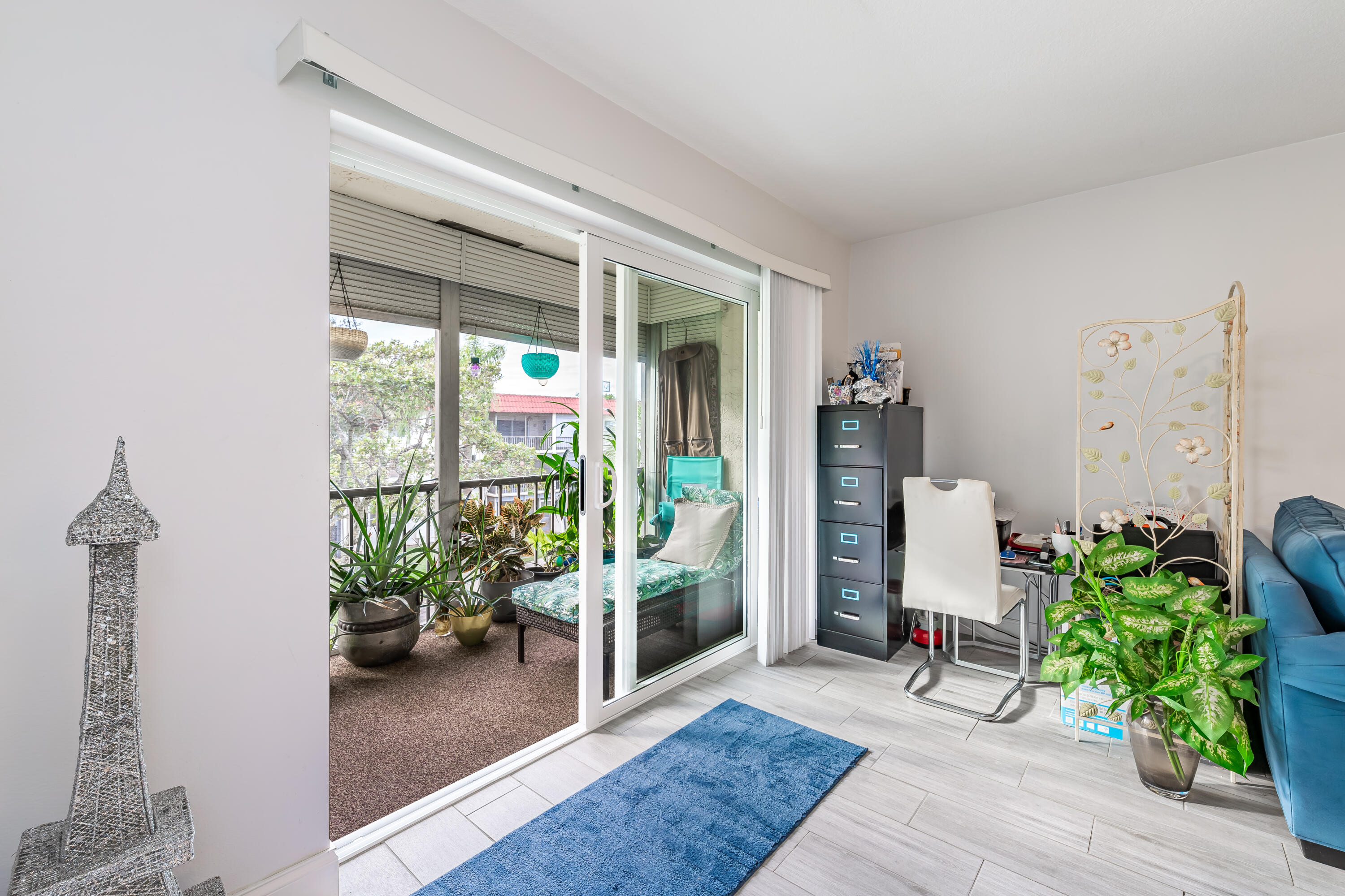 8911 S Hollybrook #306 Pembroke Pines, FL 33025