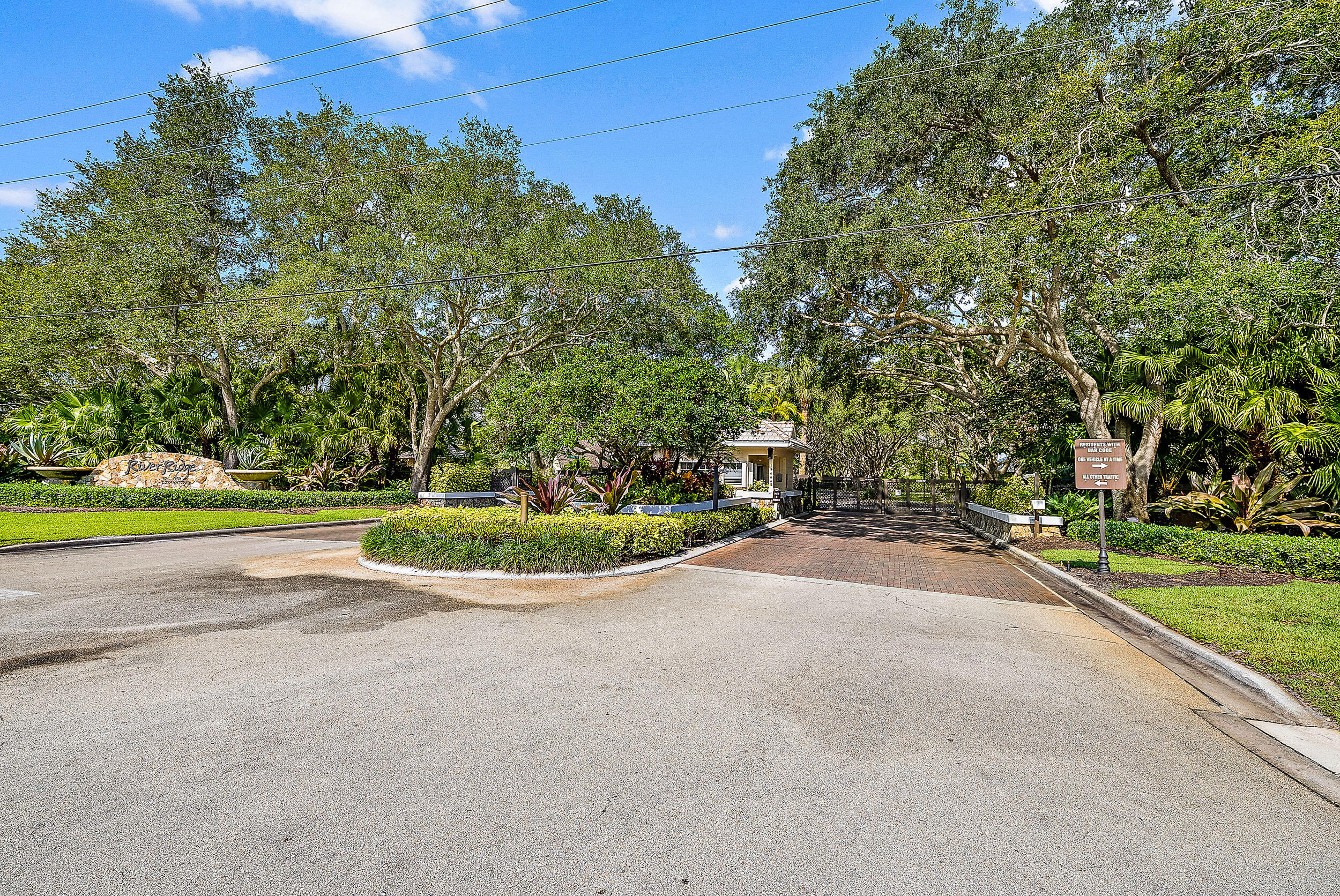18791 SE River Rdg Jupiter, FL 33469