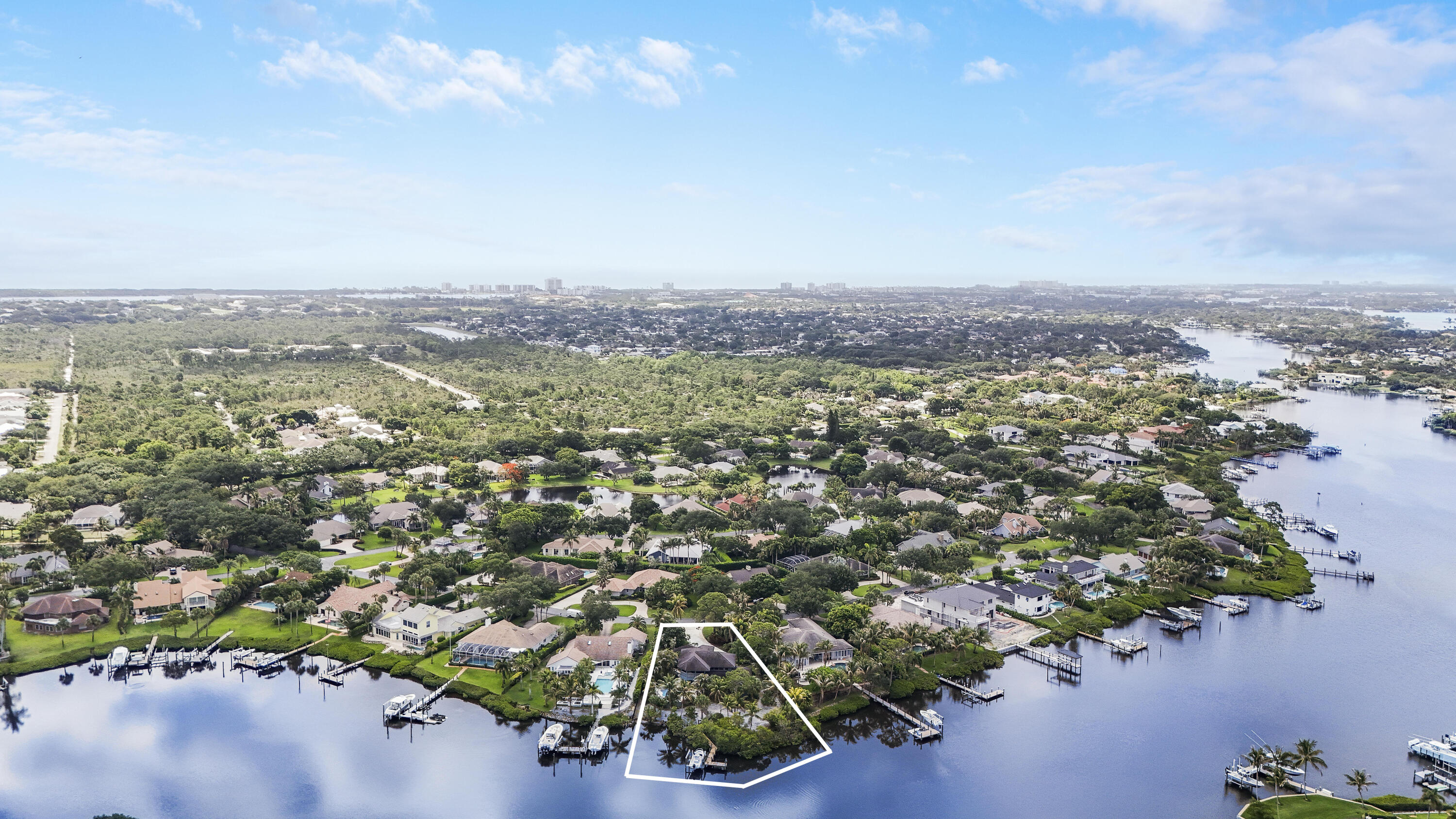 18791 SE River Rdg Jupiter, FL 33469