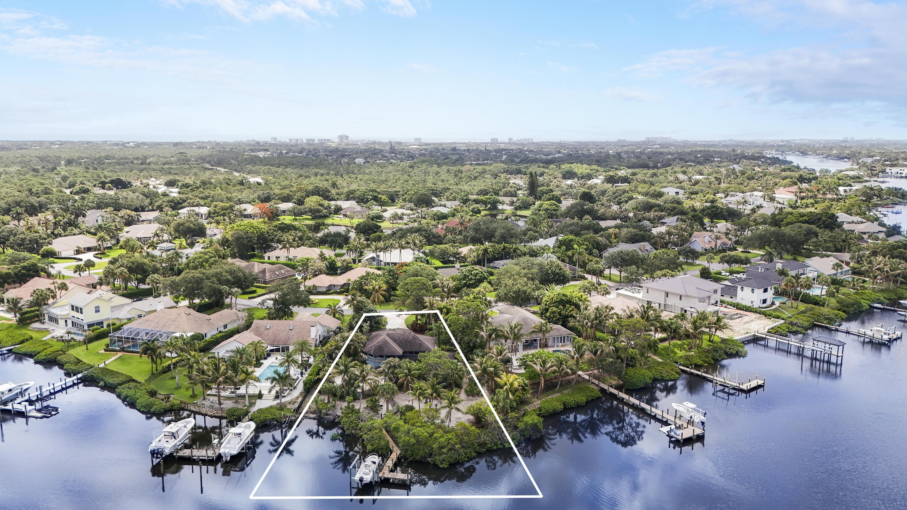 18791 SE River Rdg Jupiter, FL 33469