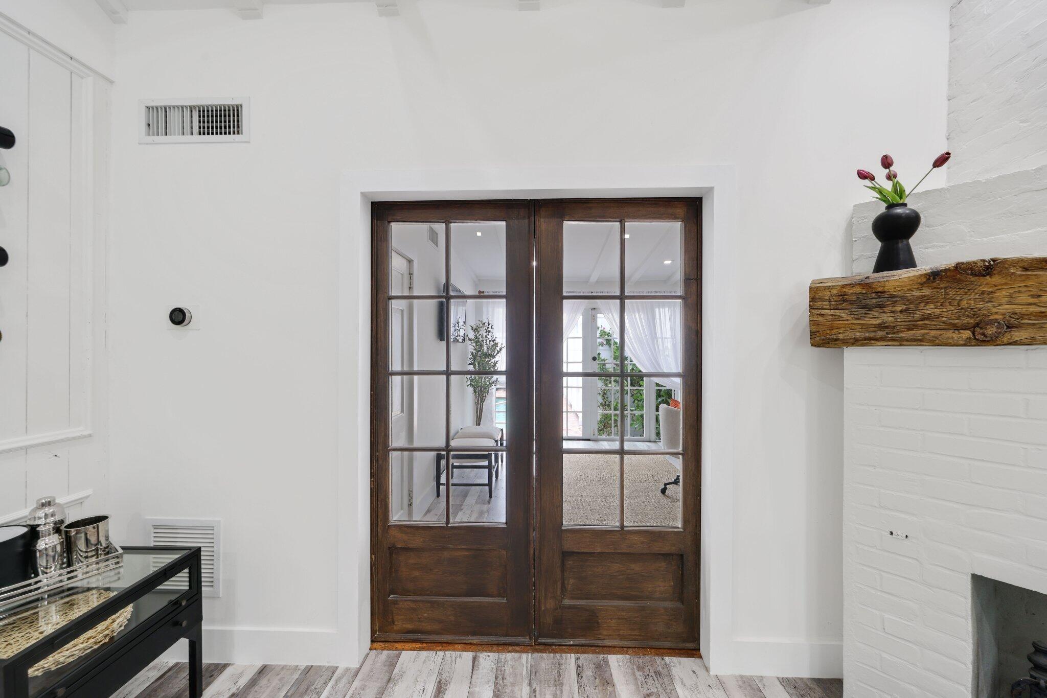 744 Sunset West Palm Beach, FL 33401