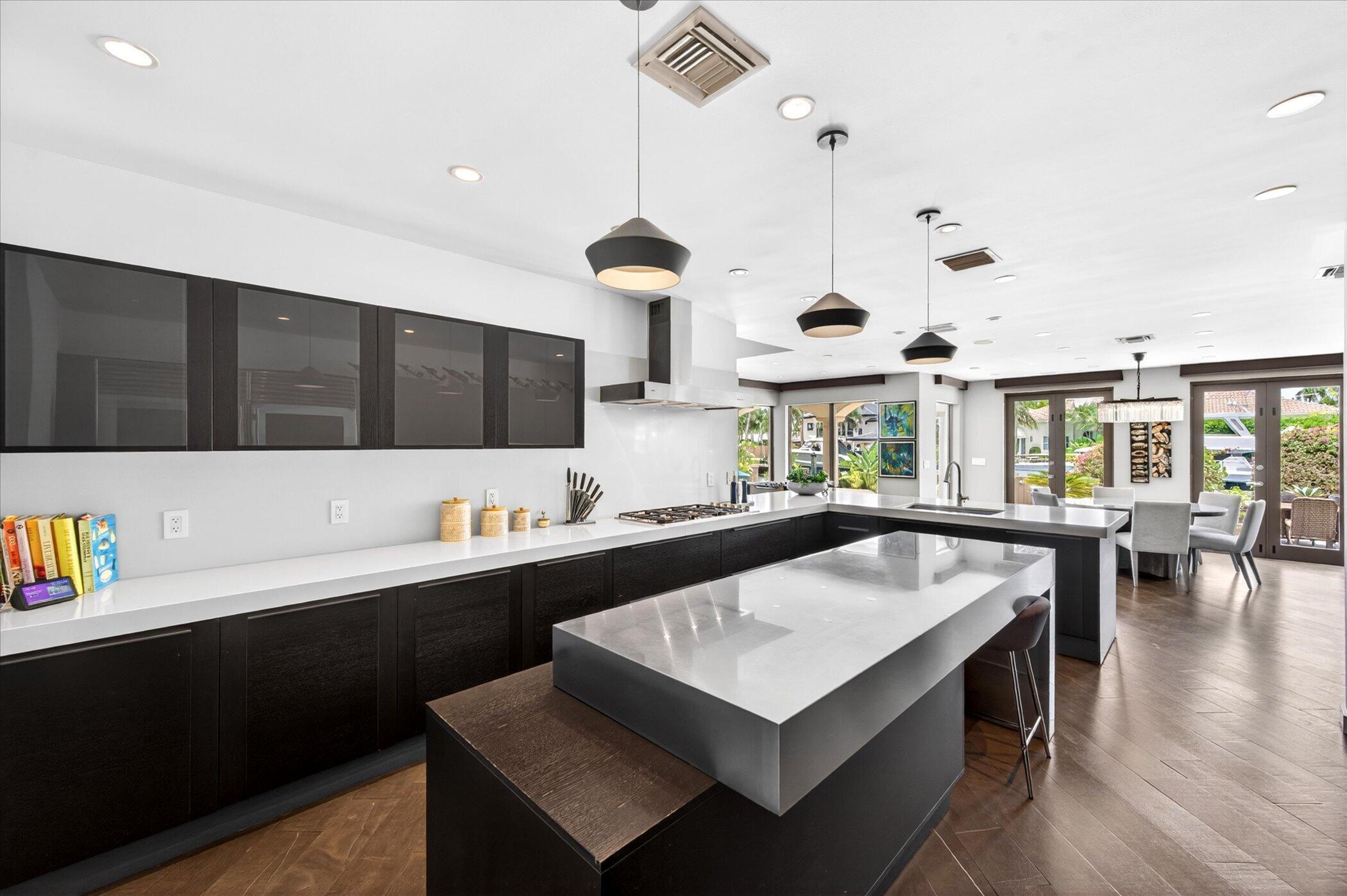 2740 NE 17th Fort Lauderdale, FL 33305