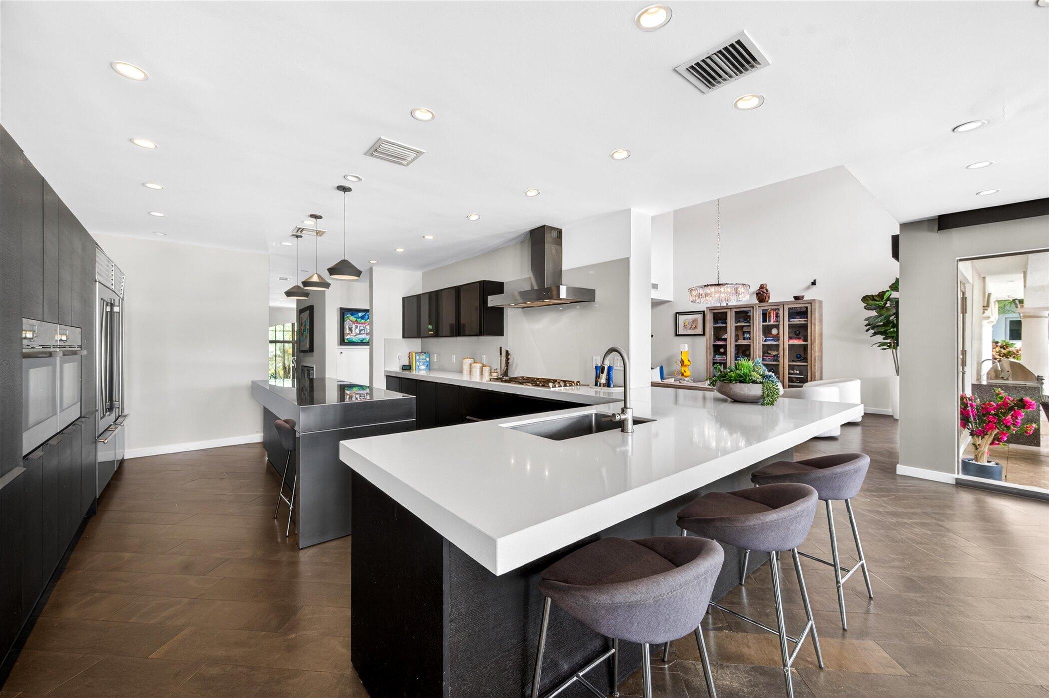 2740 NE 17th Fort Lauderdale, FL 33305