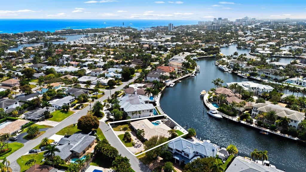 2600 NE 33rd Lighthouse Point, FL 33064