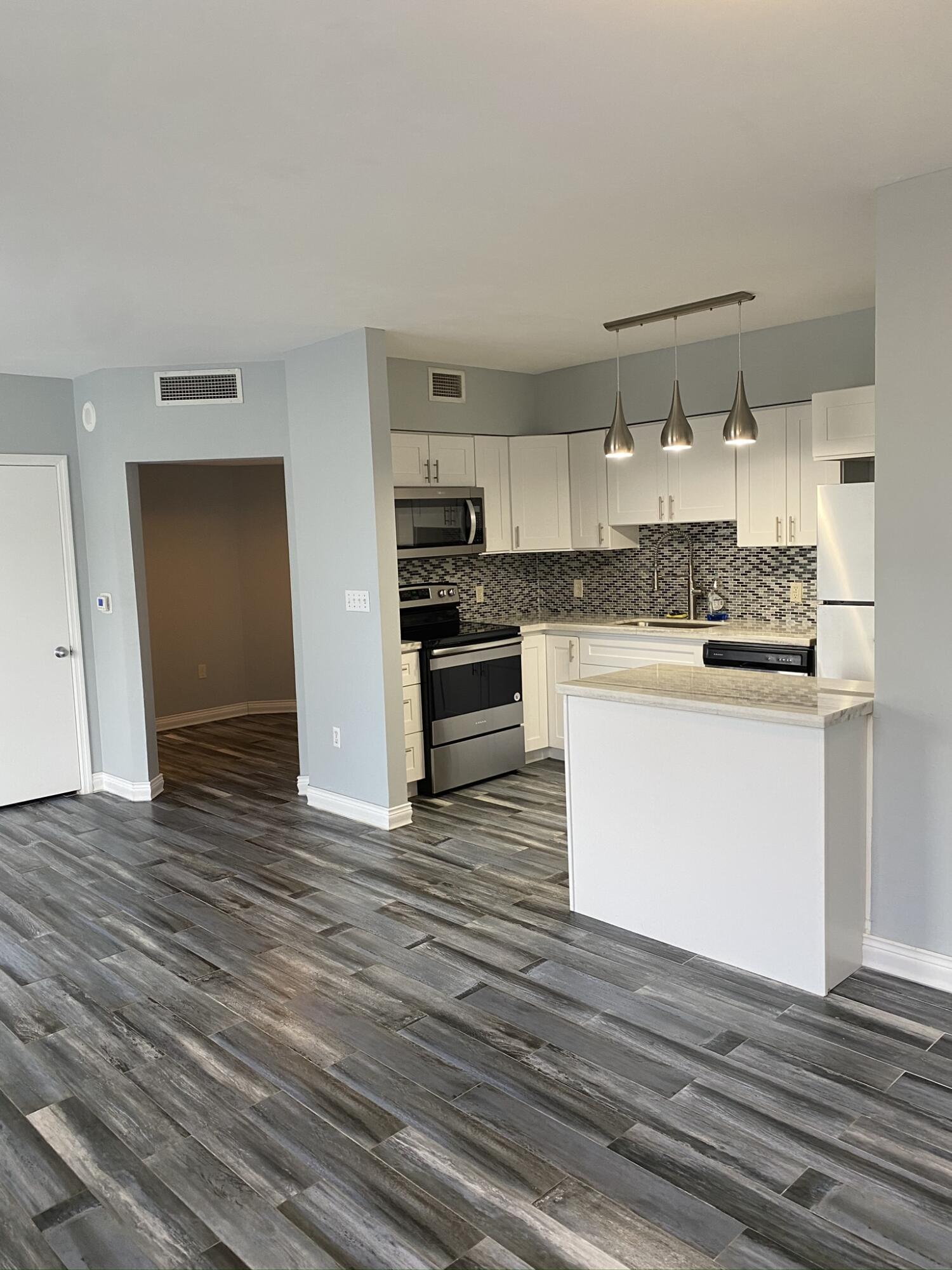 1330 West #403