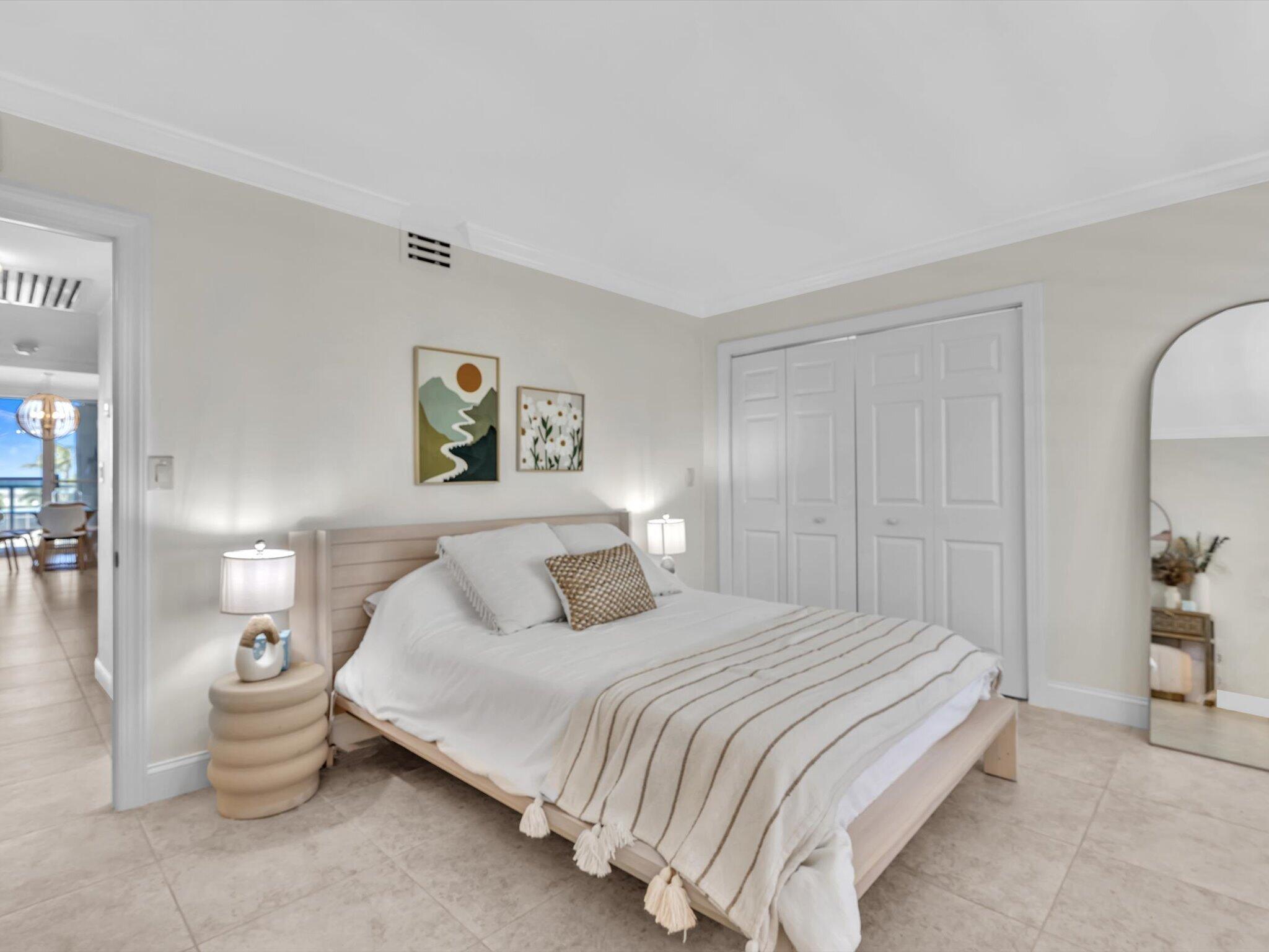 4300 N Ocean #2D Fort Lauderdale, FL 33308