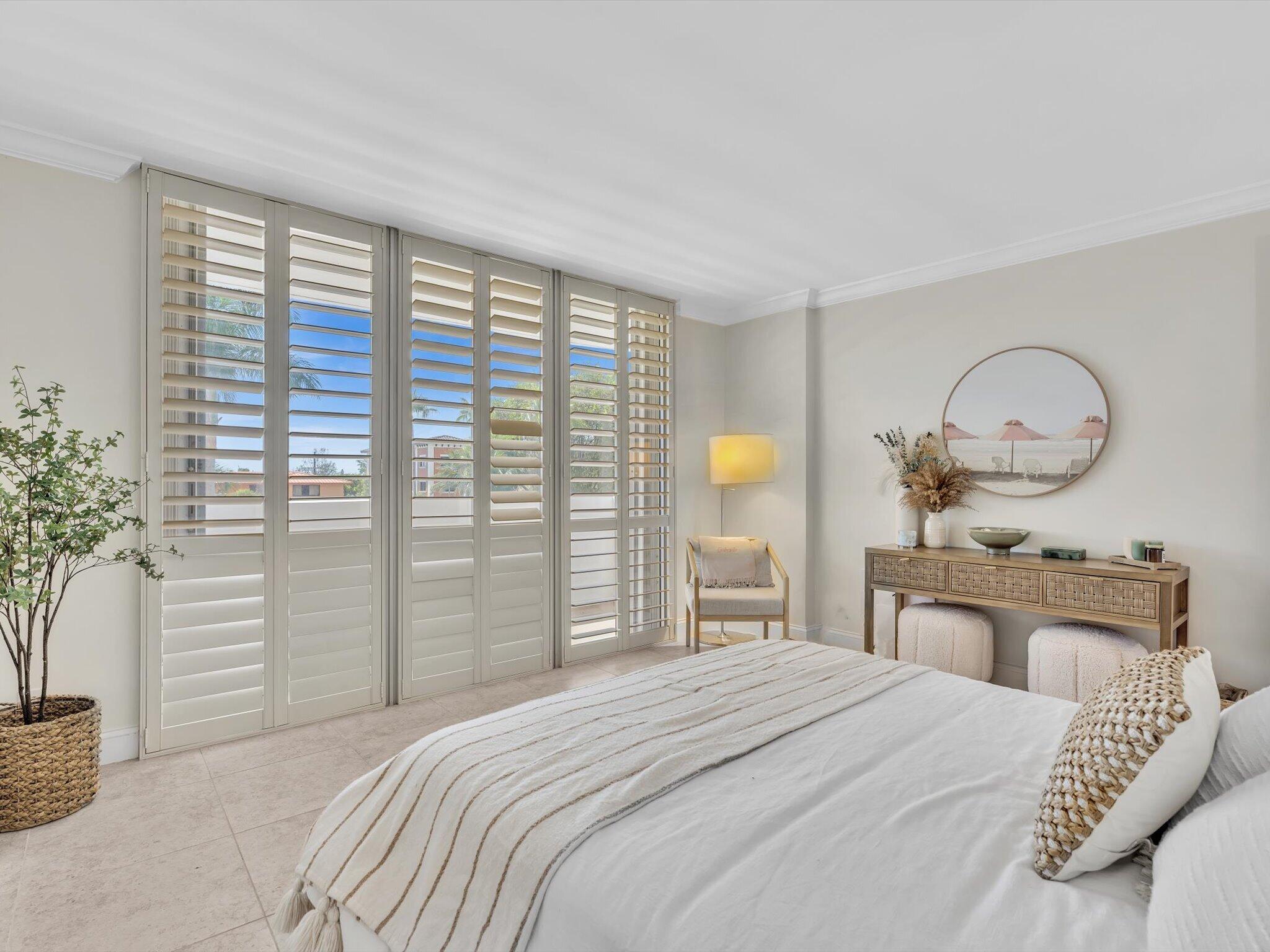 4300 N Ocean #2D Fort Lauderdale, FL 33308