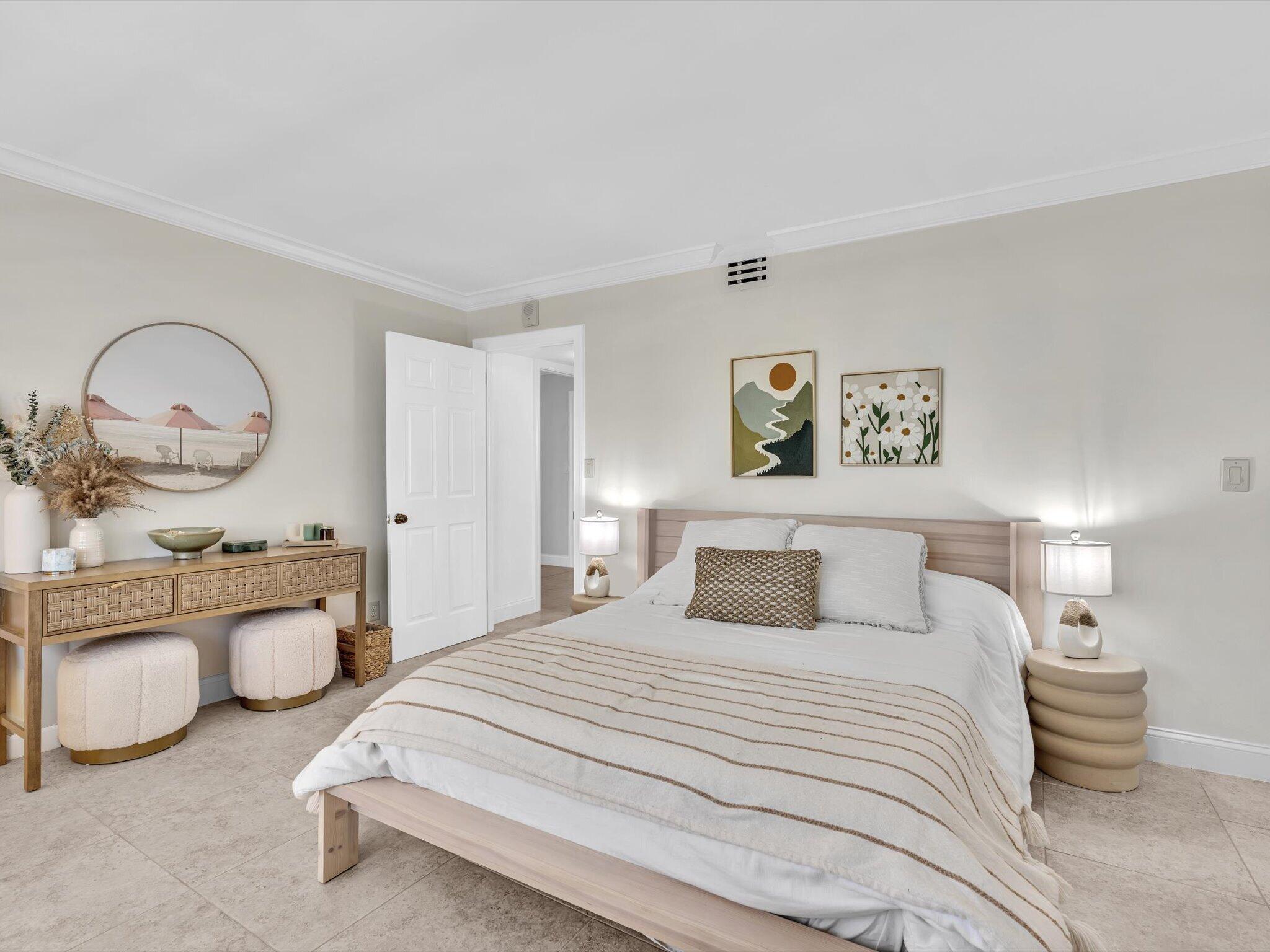 4300 N Ocean #2D Fort Lauderdale, FL 33308