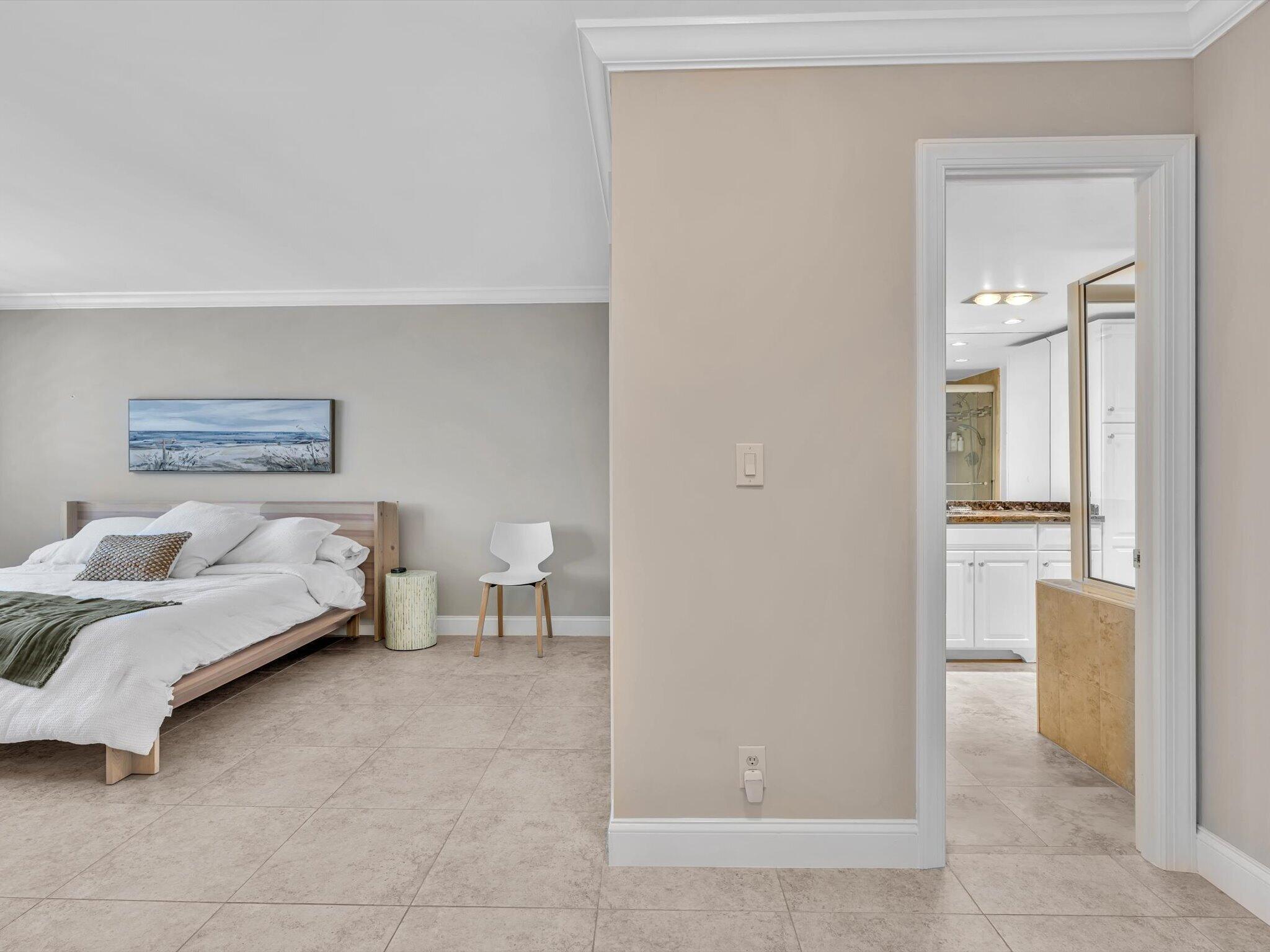 4300 N Ocean #2D Fort Lauderdale, FL 33308
