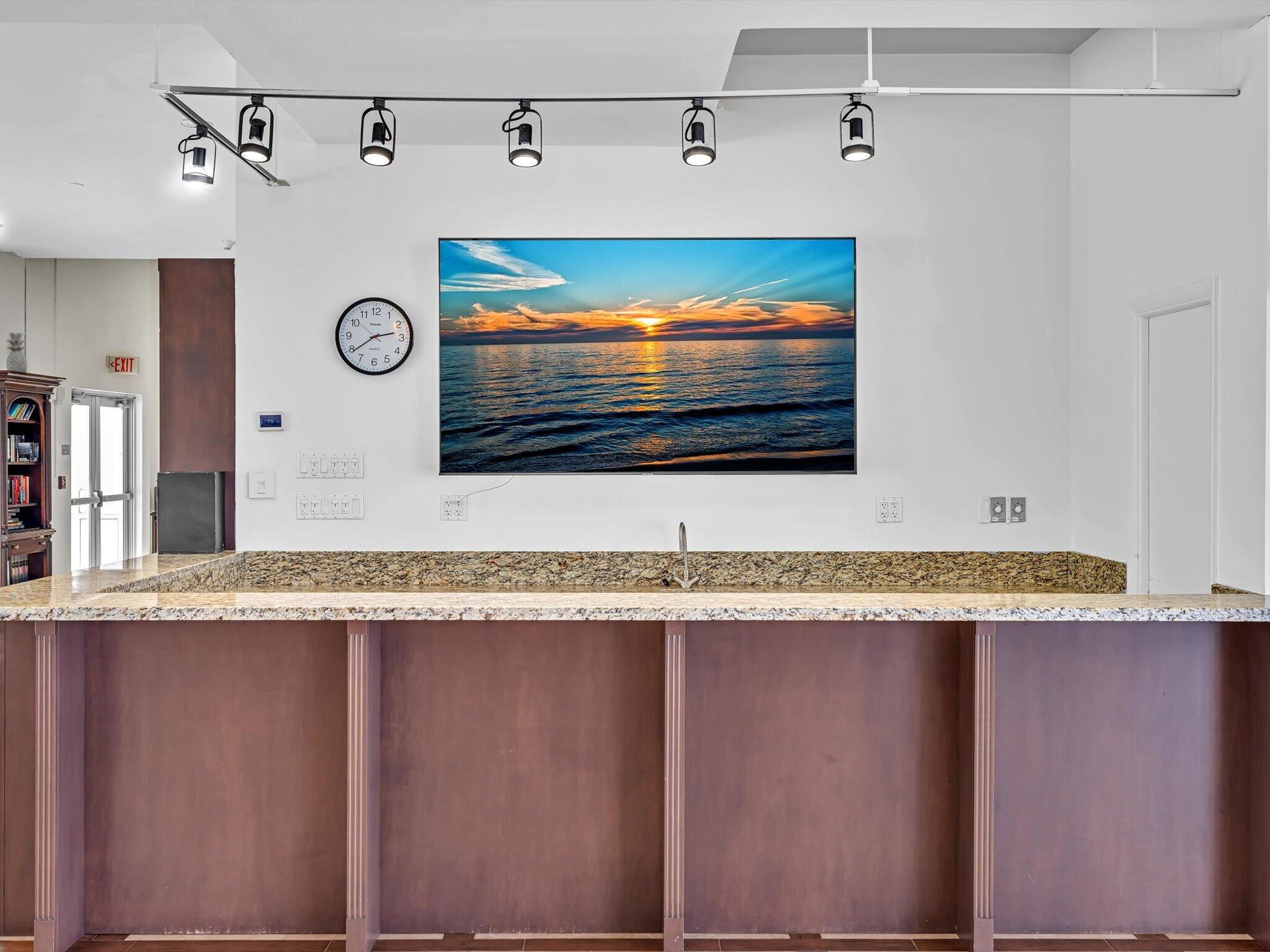 4300 N Ocean #2D Fort Lauderdale, FL 33308