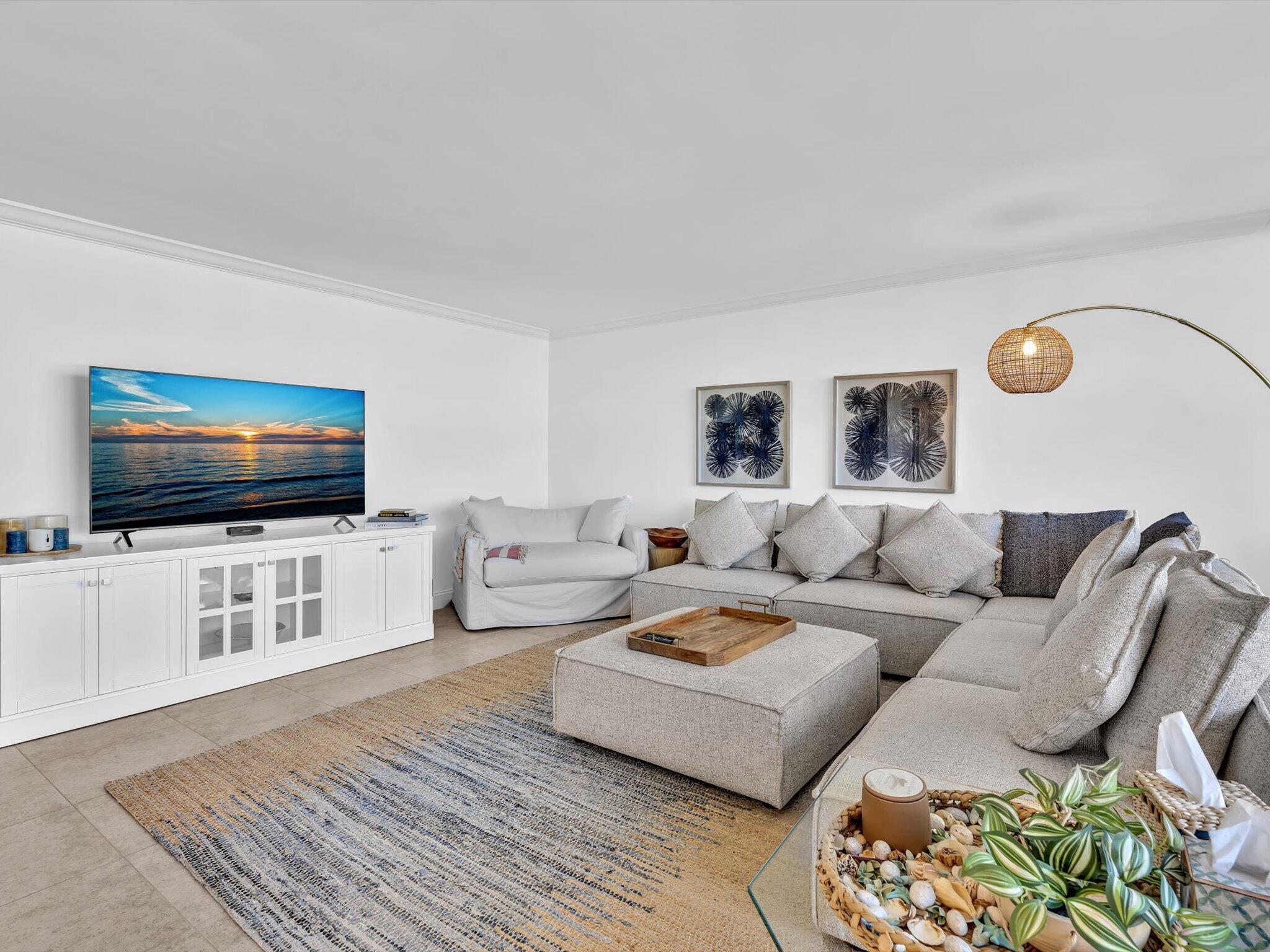 4300 N Ocean #2D Fort Lauderdale, FL 33308