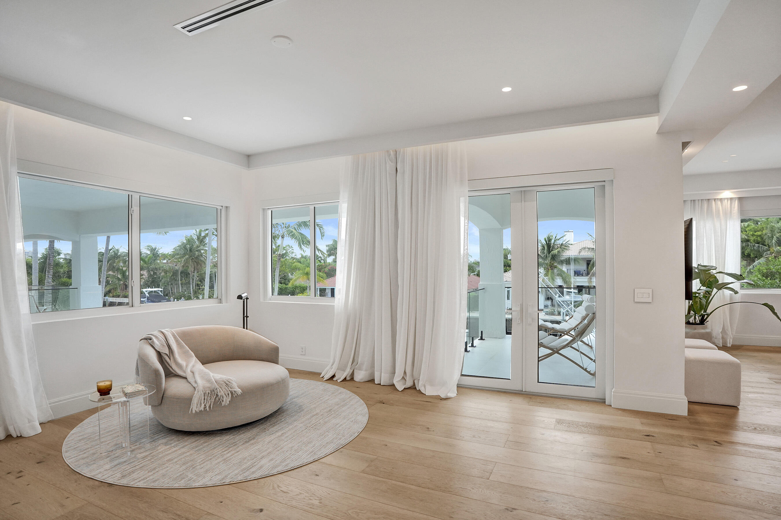 30 S Compass Fort Lauderdale, FL 33308