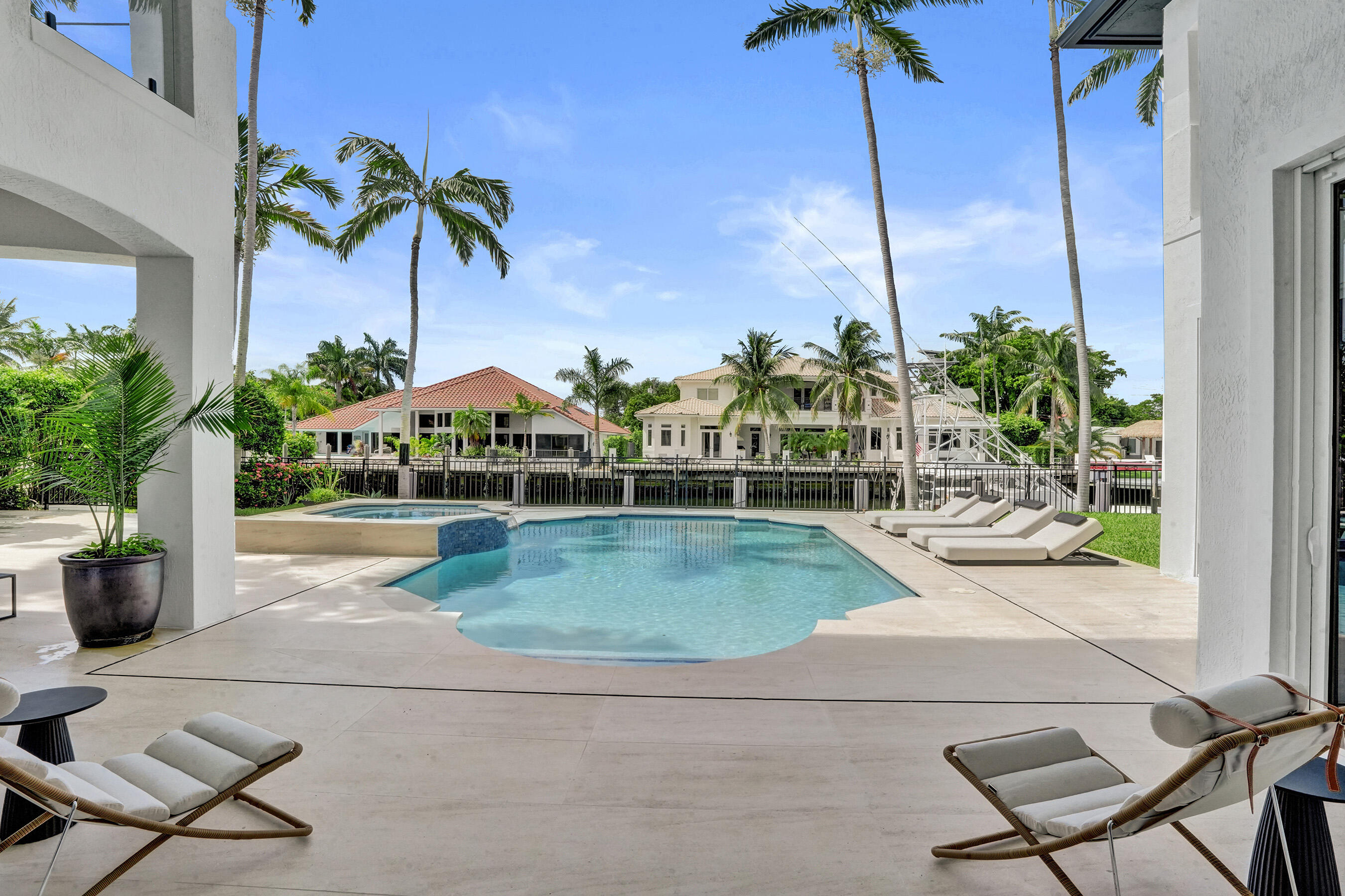 30 S Compass Fort Lauderdale, FL 33308