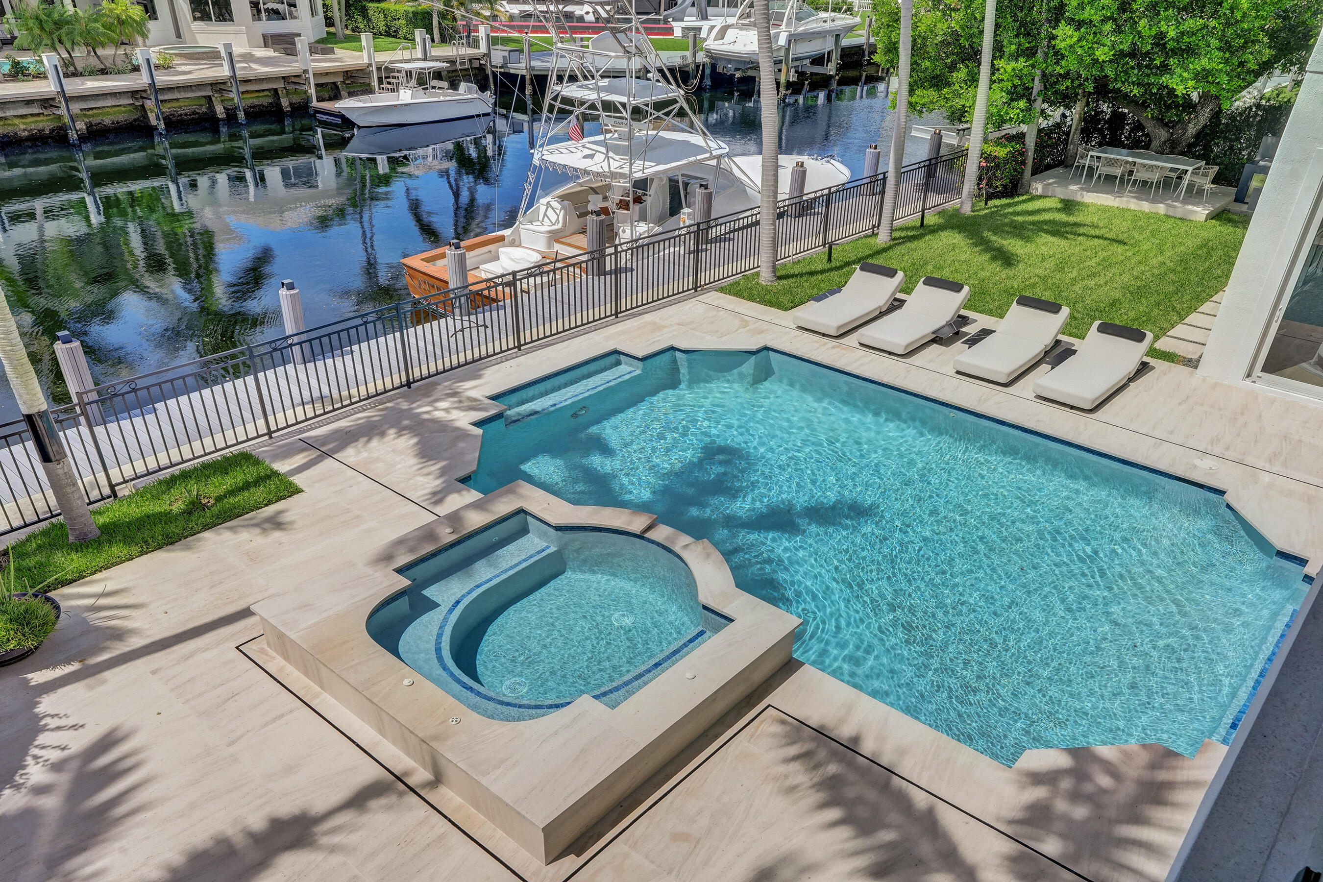 30 S Compass Fort Lauderdale, FL 33308