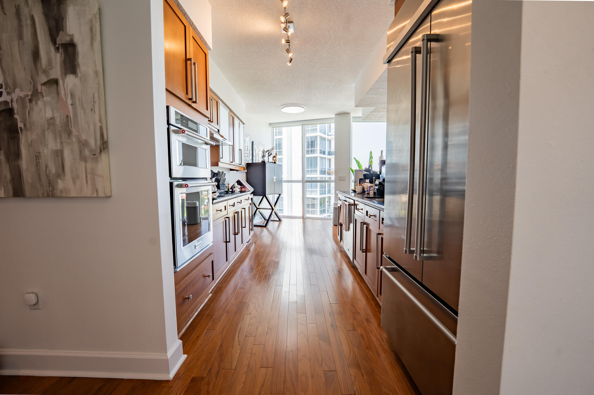 111 SE 8th #1402 Fort Lauderdale, FL 33301