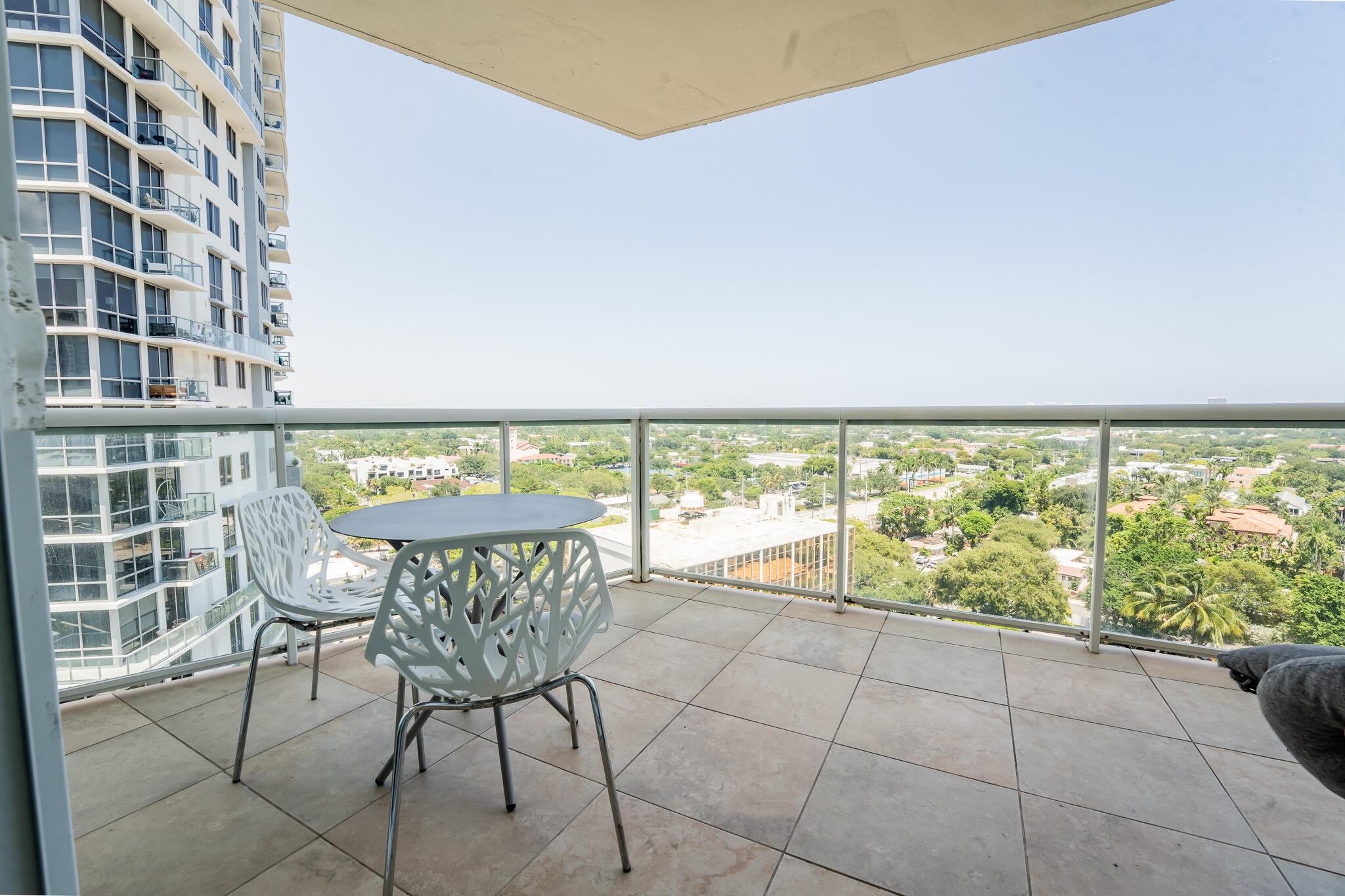 111 SE 8th #1402 Fort Lauderdale, FL 33301