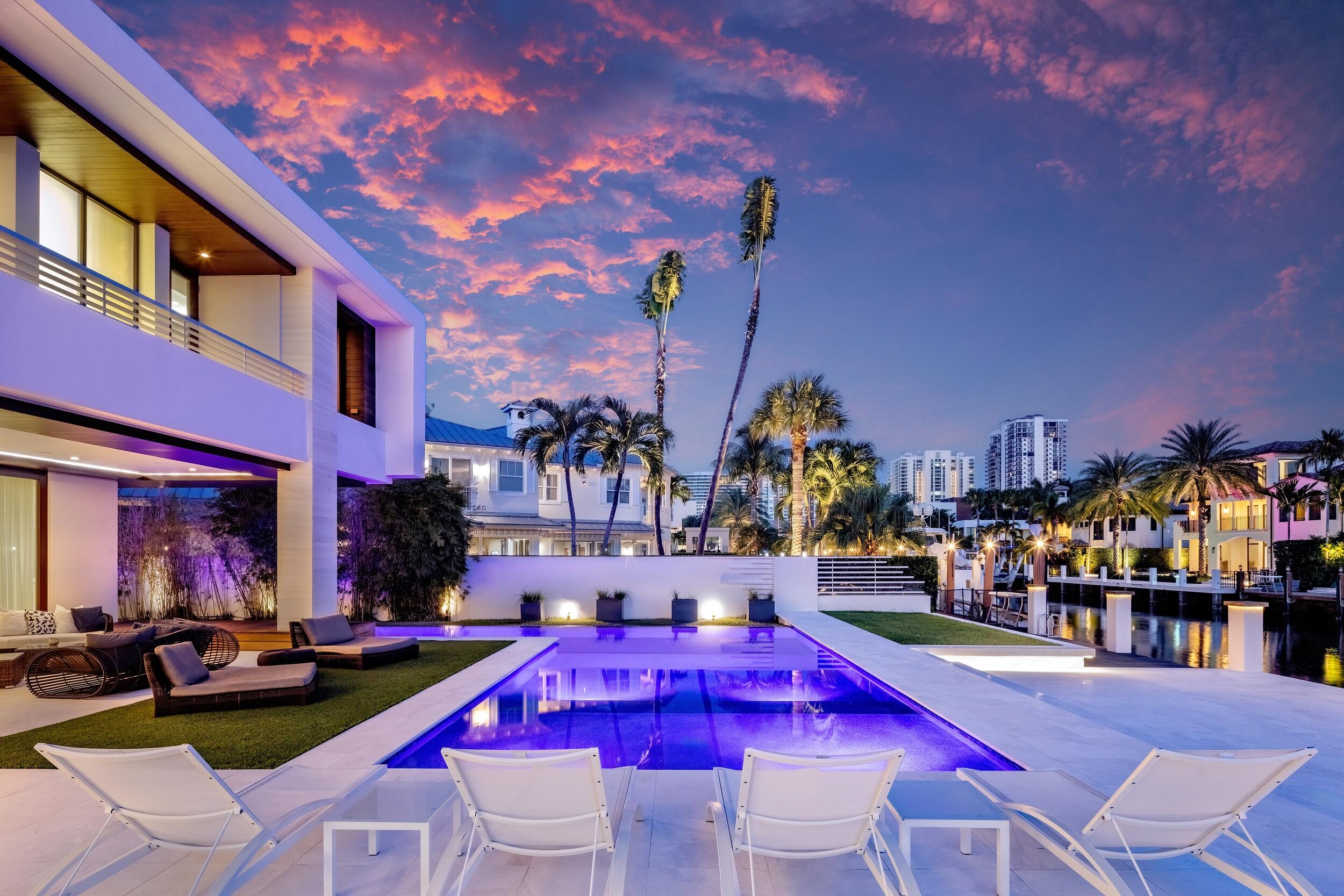 10 Pelican Dr Fort Lauderdale, FL 33301