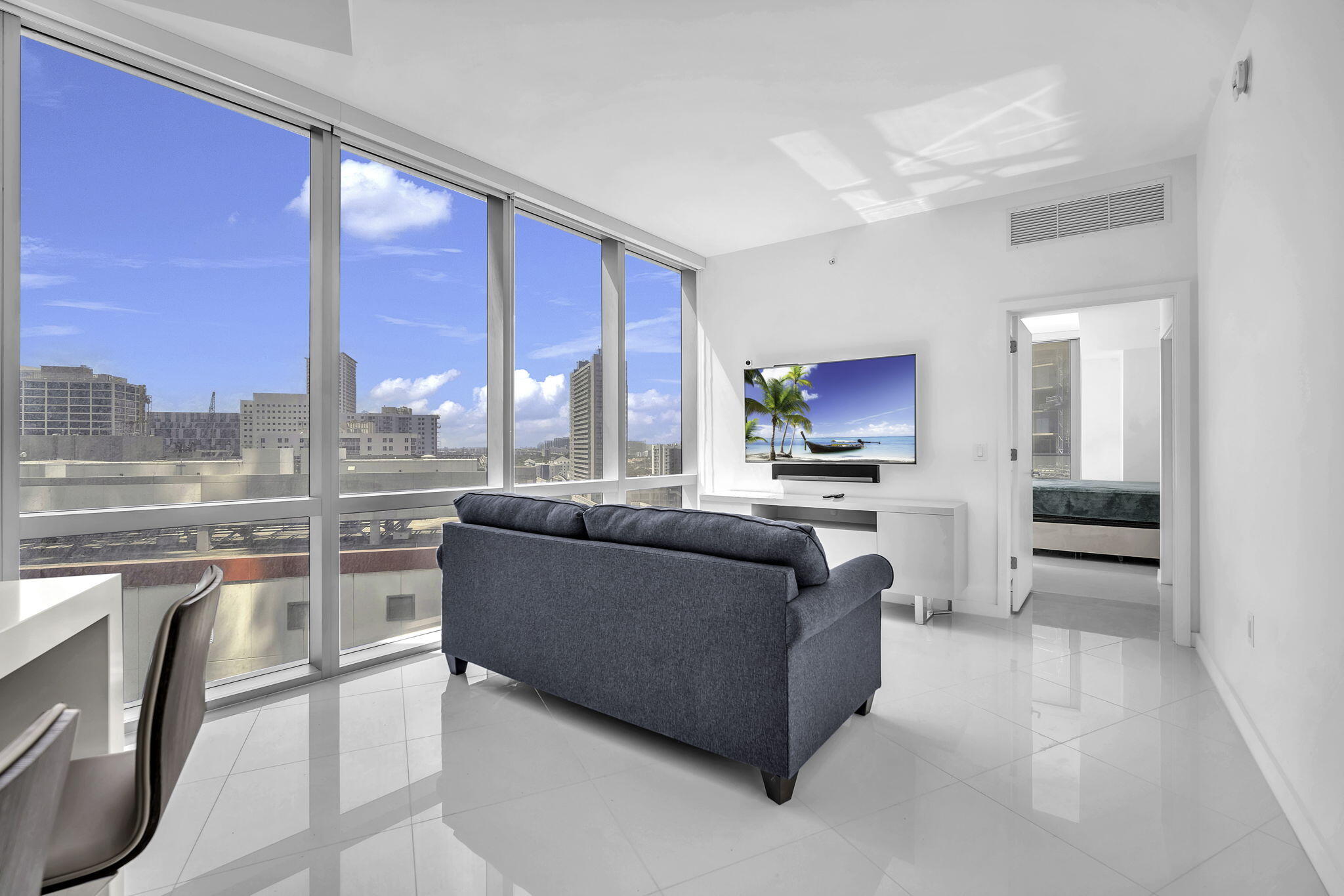 image Paramount Miami Worldcenter9