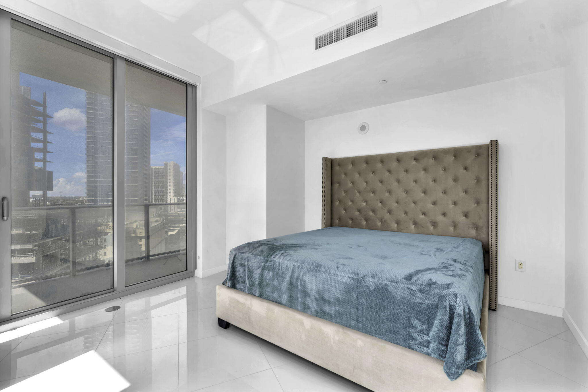 image Paramount Miami Worldcenter14