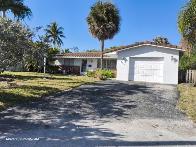 460 SW 18th Ct