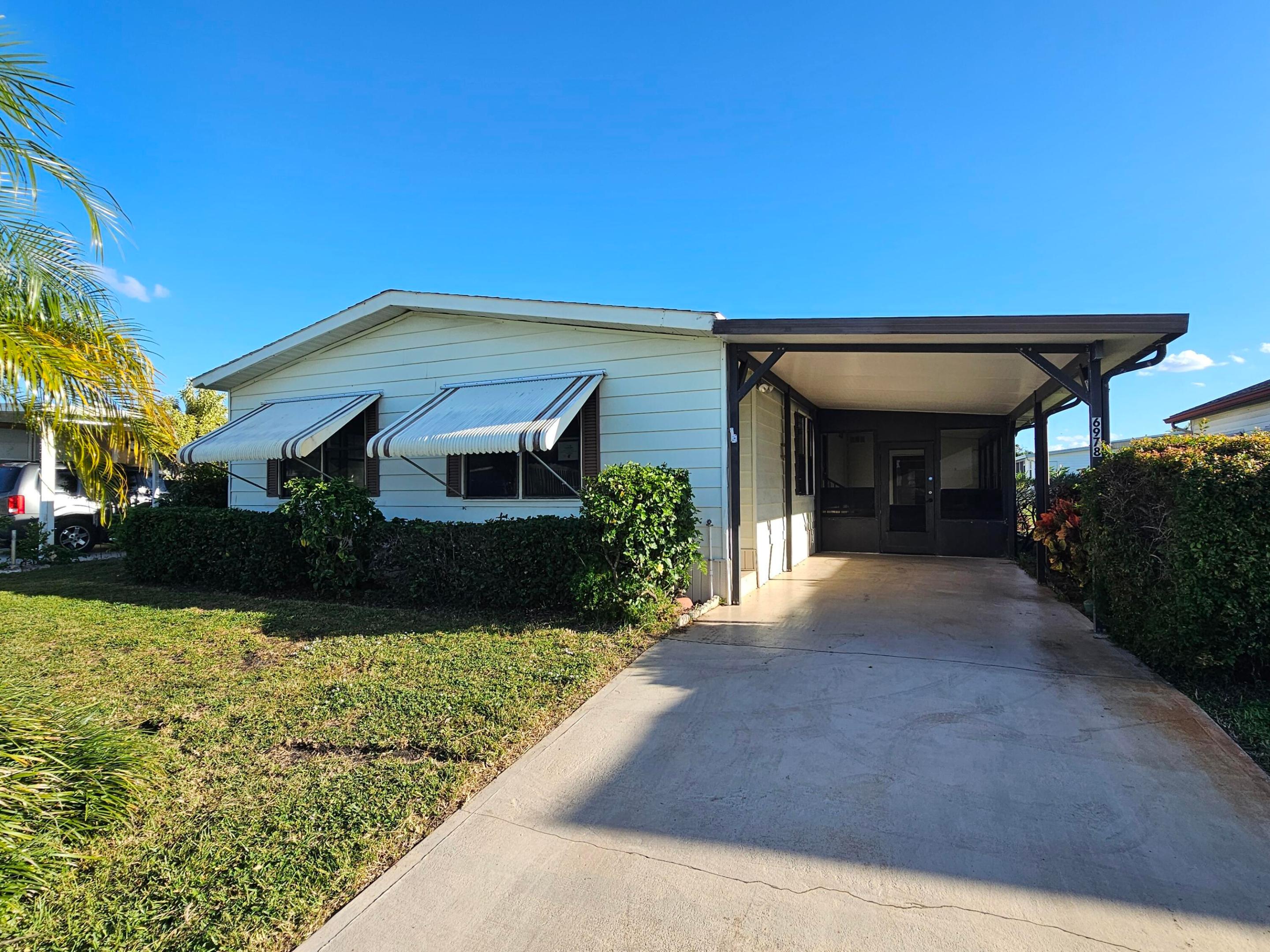 6978 SE Delegate St Hobe Sound, FL 33455