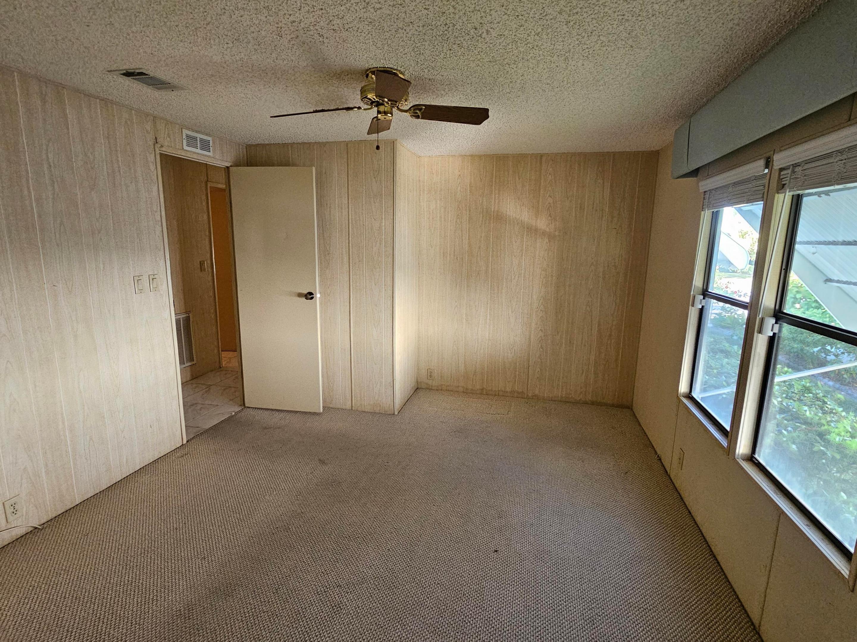 6978 SE Delegate St Hobe Sound, FL 33455