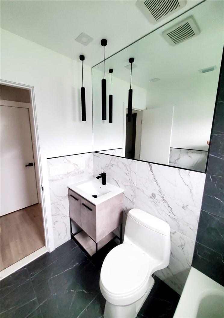 1301 NE 110th Ter,Miami, FL 33161