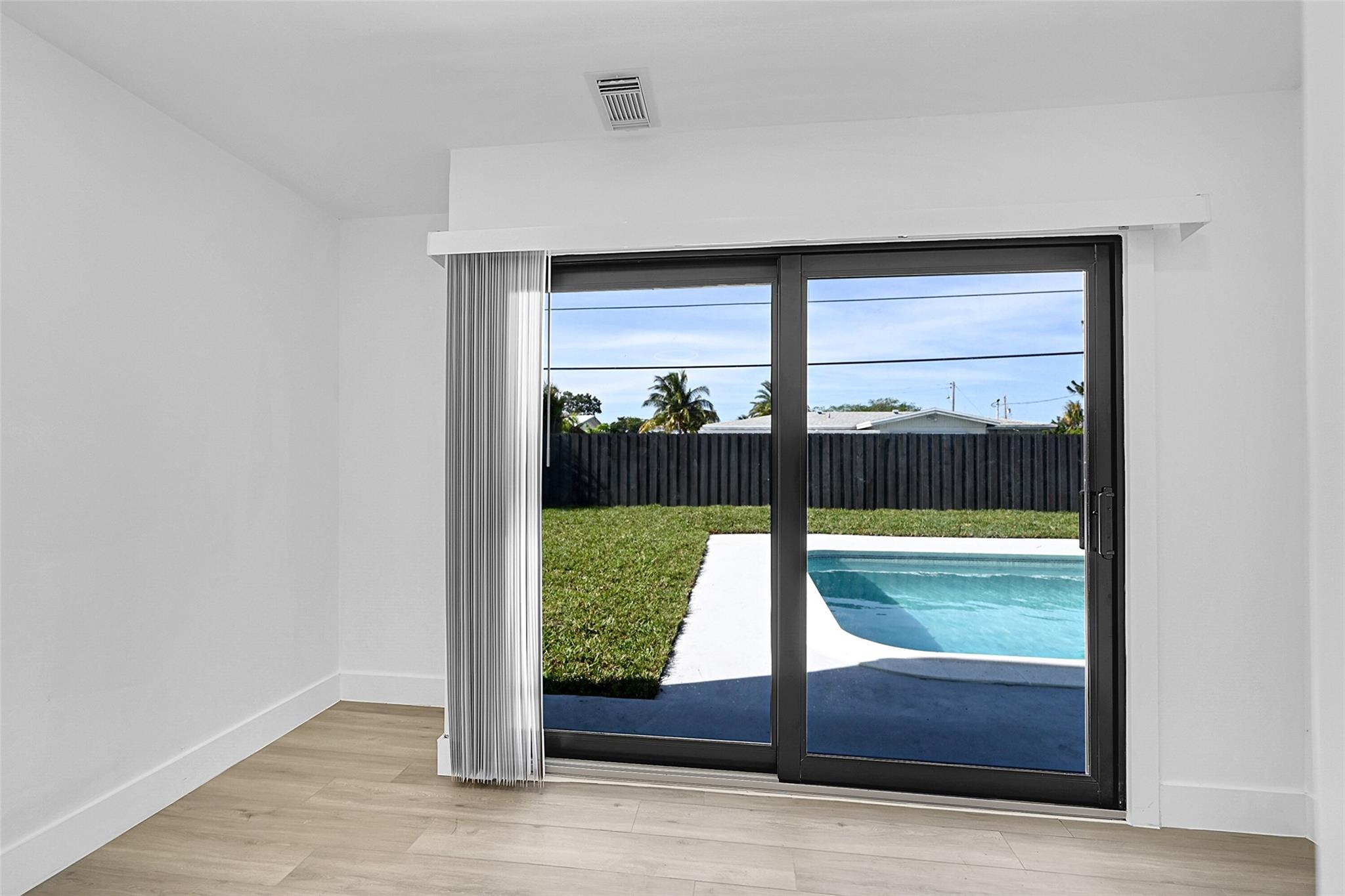 1313 SE 2nd Ave,Deerfield Beach, FL 33441