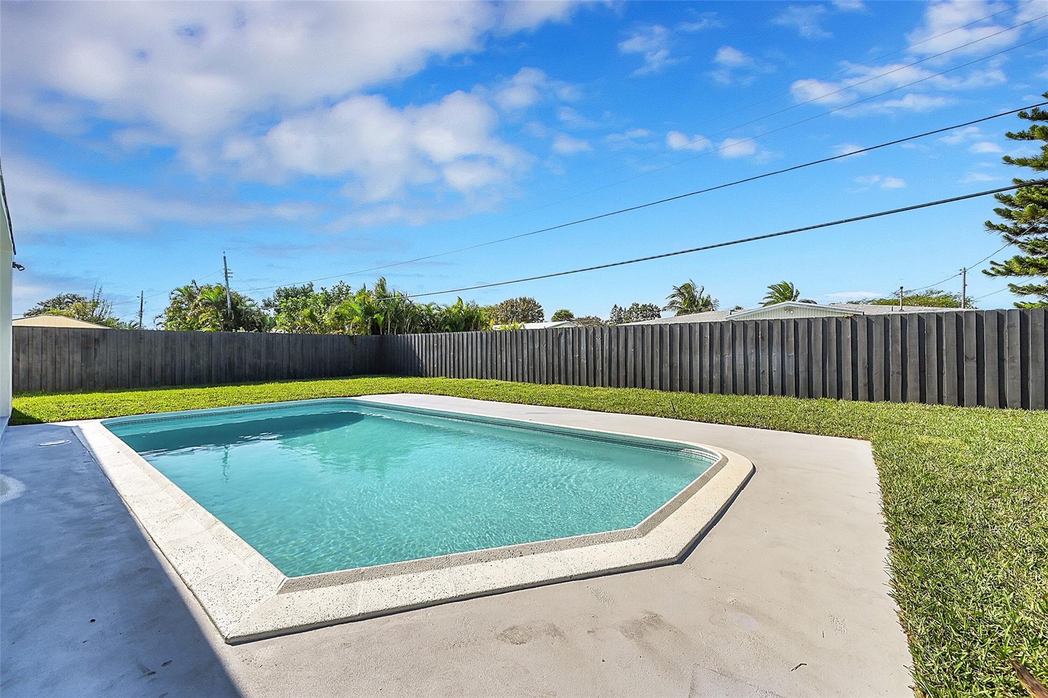 1313 SE 2nd Ave,Deerfield Beach, FL 33441