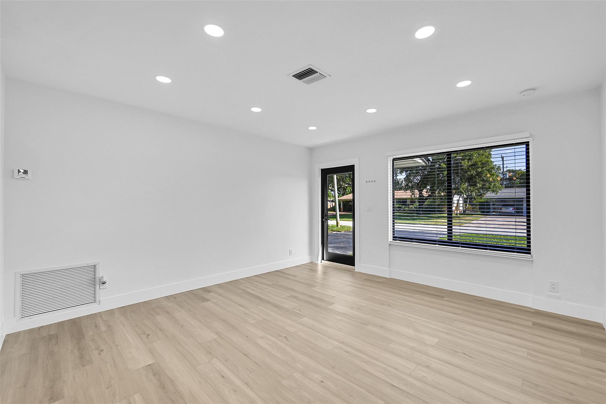 1313 SE 2nd Ave,Deerfield Beach, FL 33441