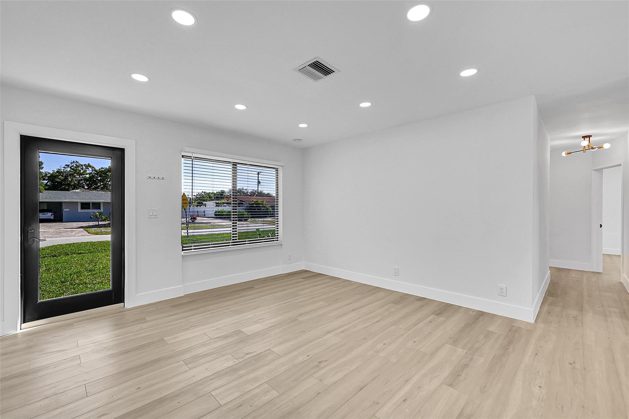 1313 SE 2nd Ave,Deerfield Beach, FL 33441