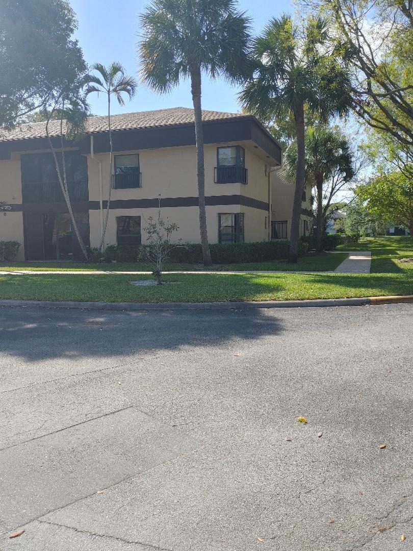 2655 N Carambola Cir #1741