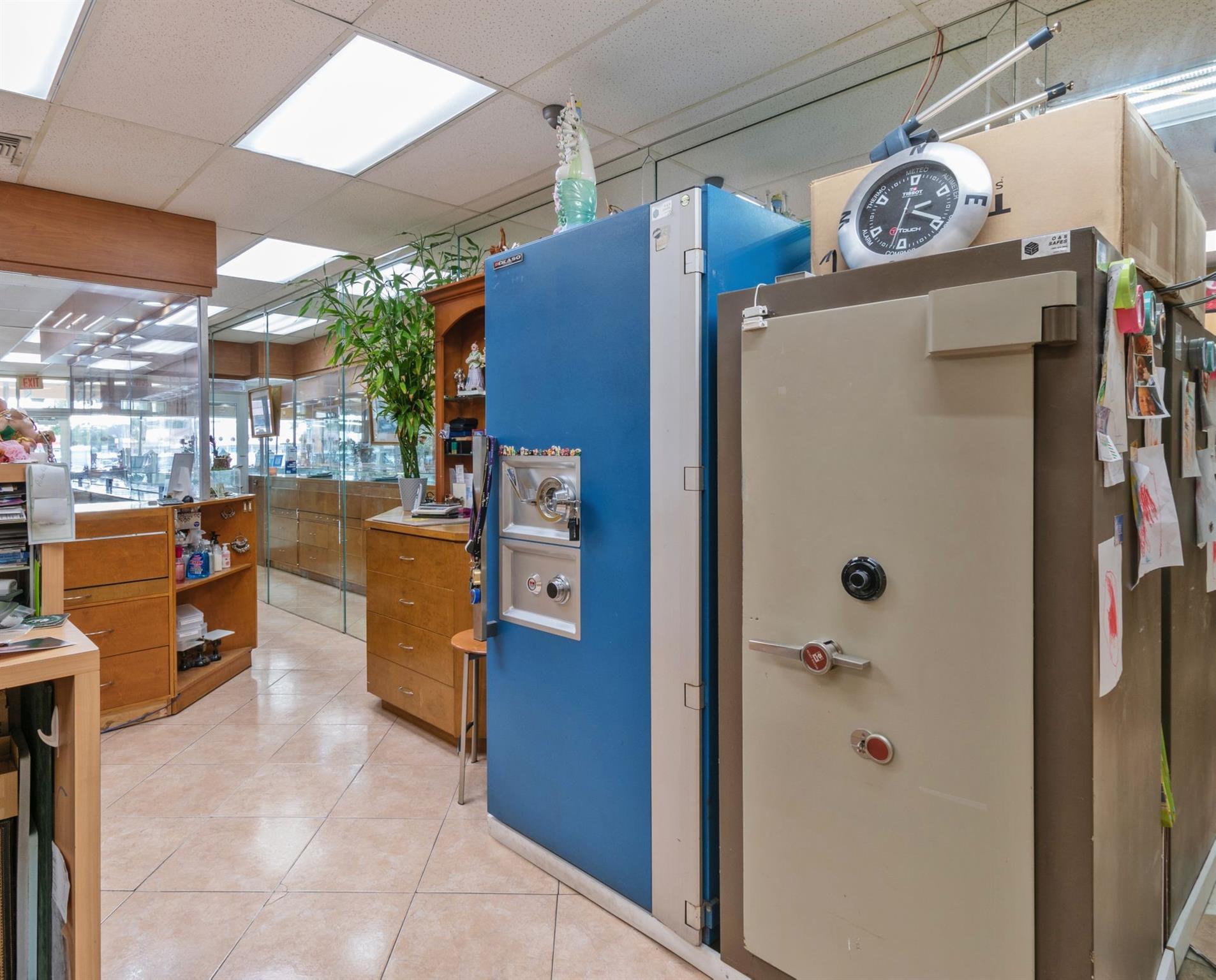 0000 SW Confidential Miami, FL 33155