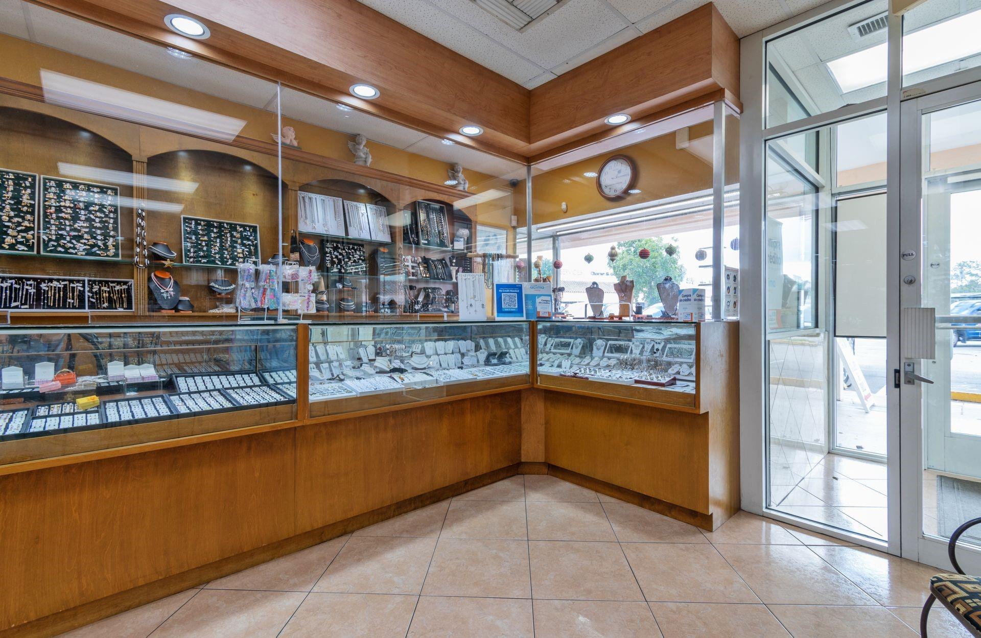 0000 SW Confidential Miami, FL 33155