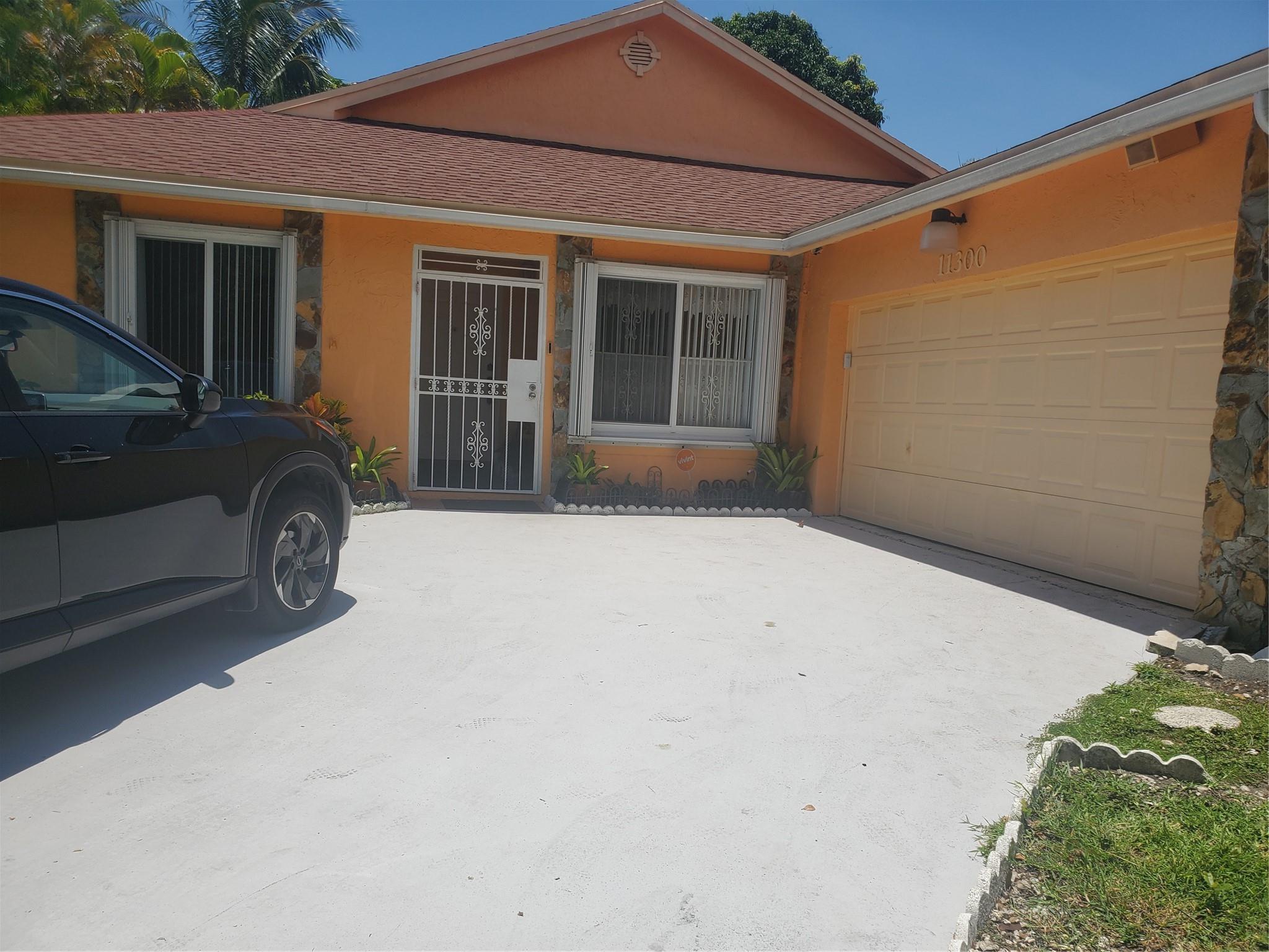 11300 SW 154th St