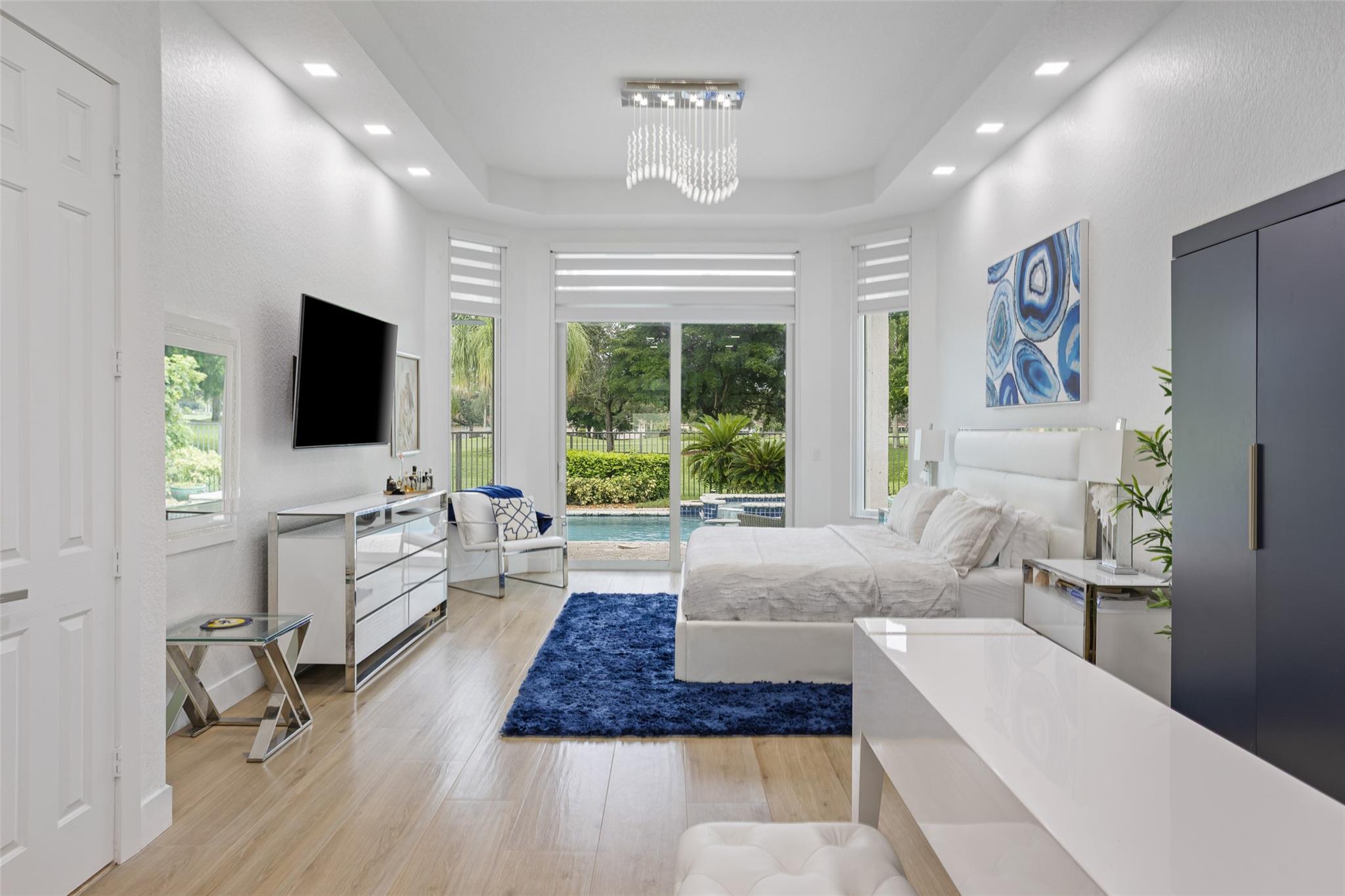 2534 Golf Vw Dr Weston, FL 33327