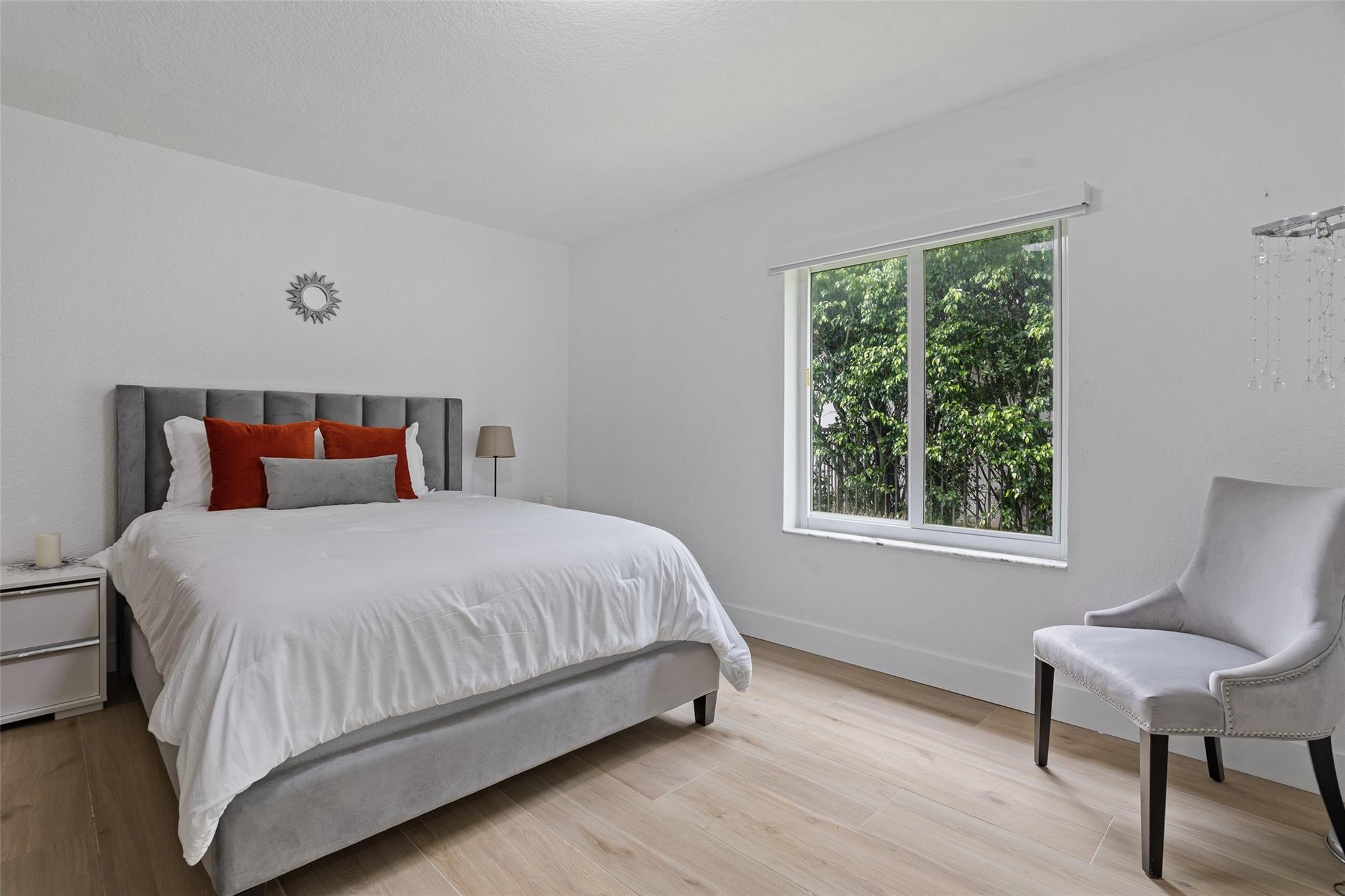 2534 Golf Vw Dr Weston, FL 33327