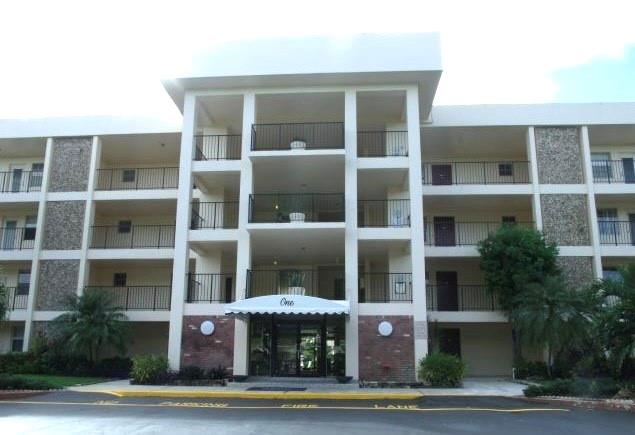 2800 N Palm Aire Dr #310