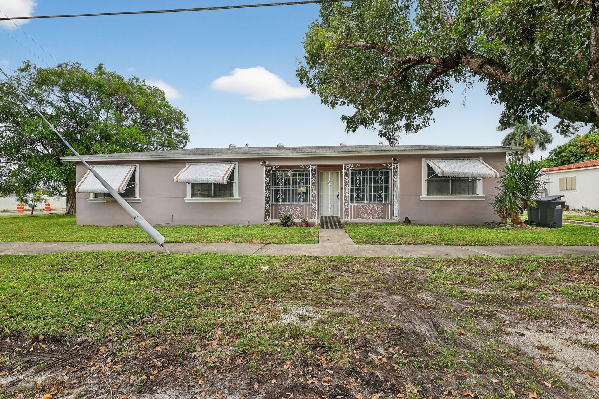 596 Ragan Dr