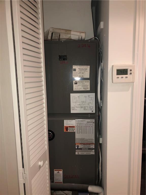 5273 NE 17th Ave Pompano Beach, FL 33064