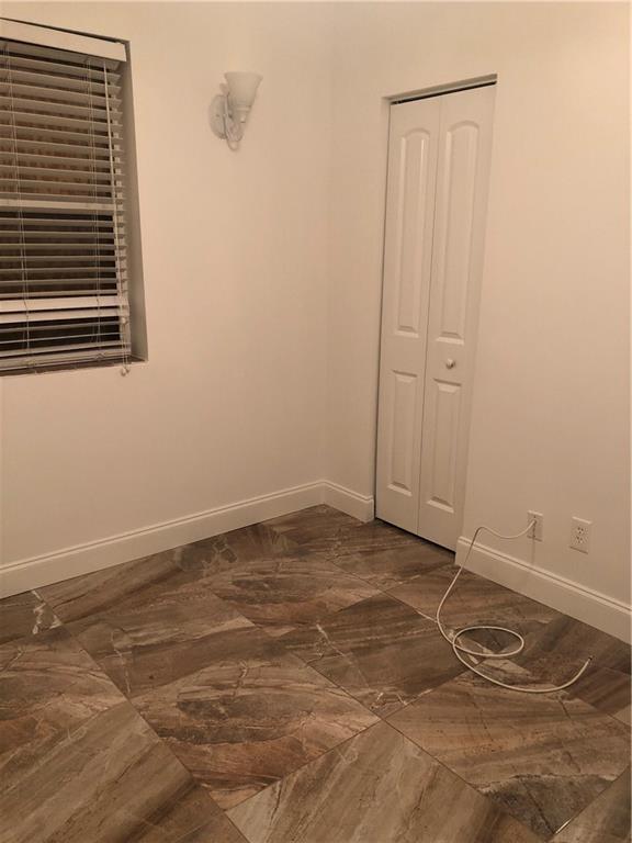 5273 NE 17th Ave Pompano Beach, FL 33064