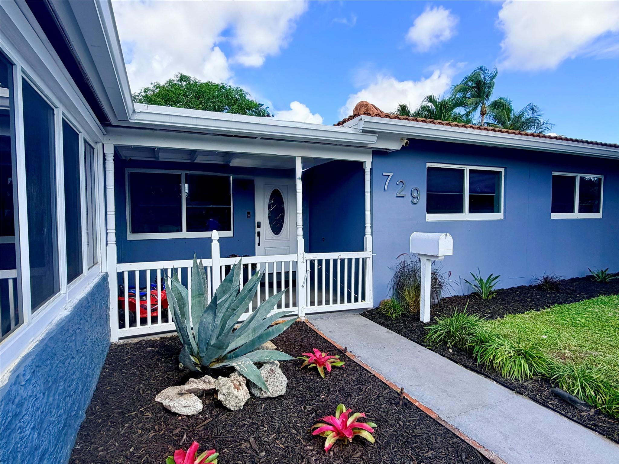 729 NW 29th Ct