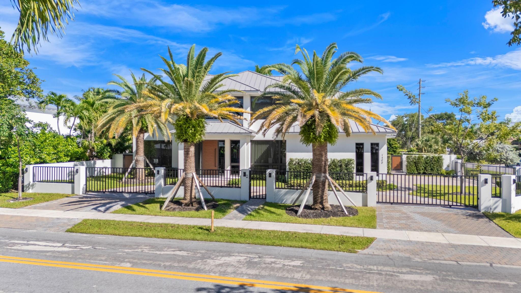 1400 Middle Riv Dr Fort Lauderdale, FL 33304