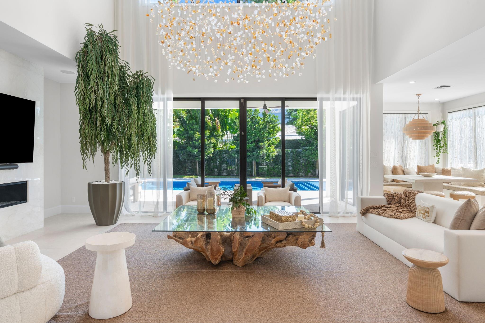 1400 Middle Riv Dr Fort Lauderdale, FL 33304